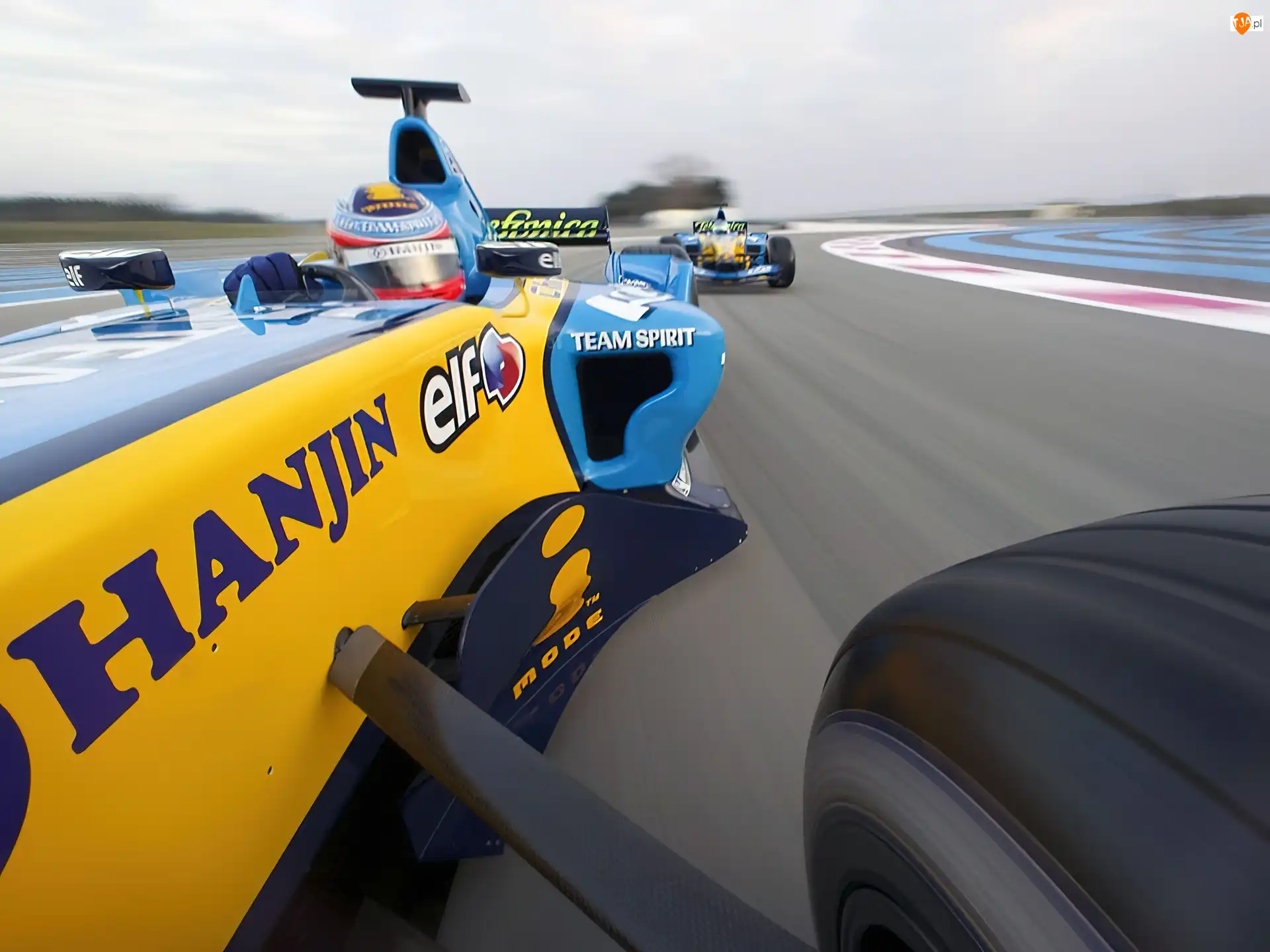 Wyścigowy, Renault F1 R26, Tor