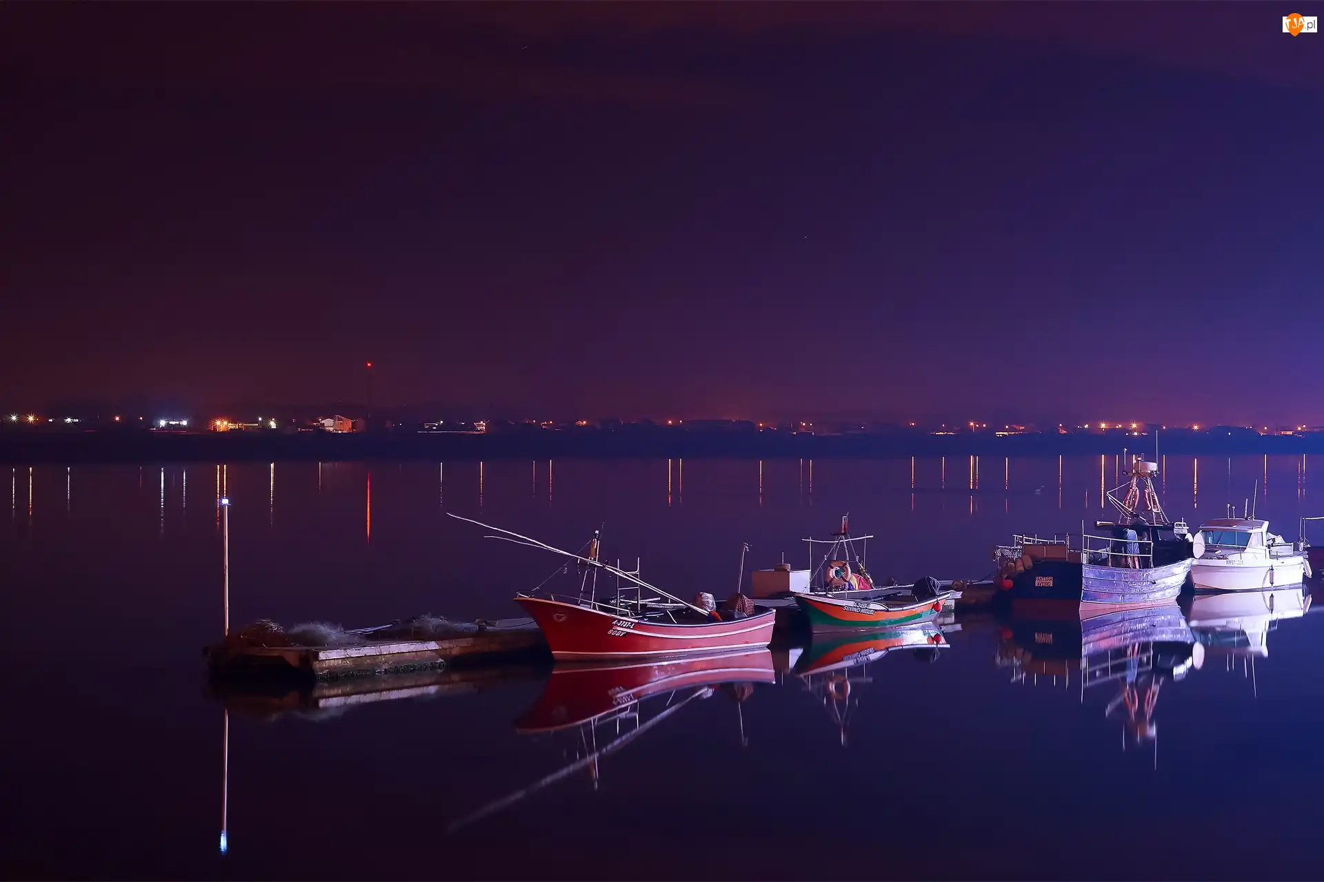 Port, Zatoka, Noc, Łódki