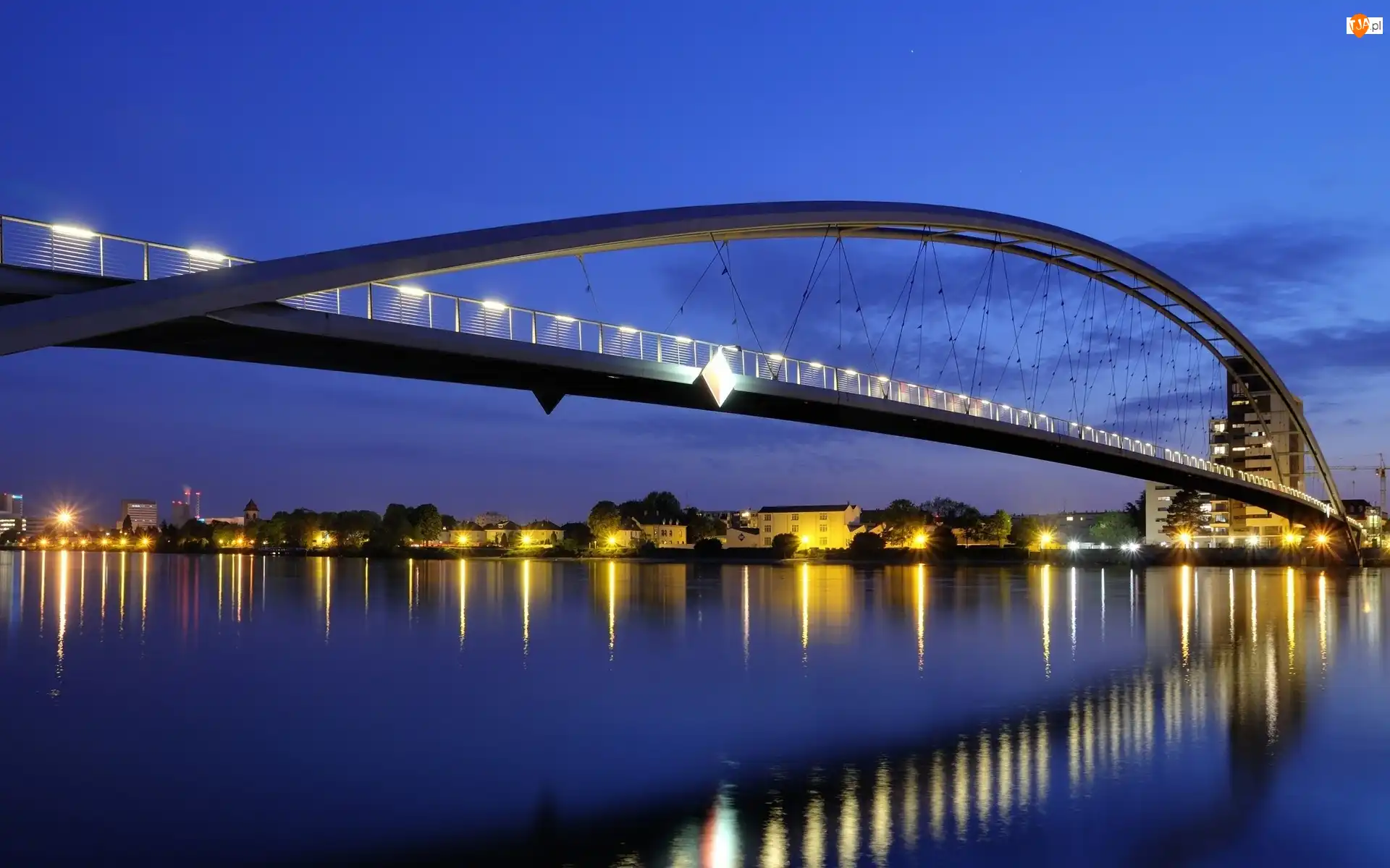 Miasto Nocą, Oświetlony, Most, Morze