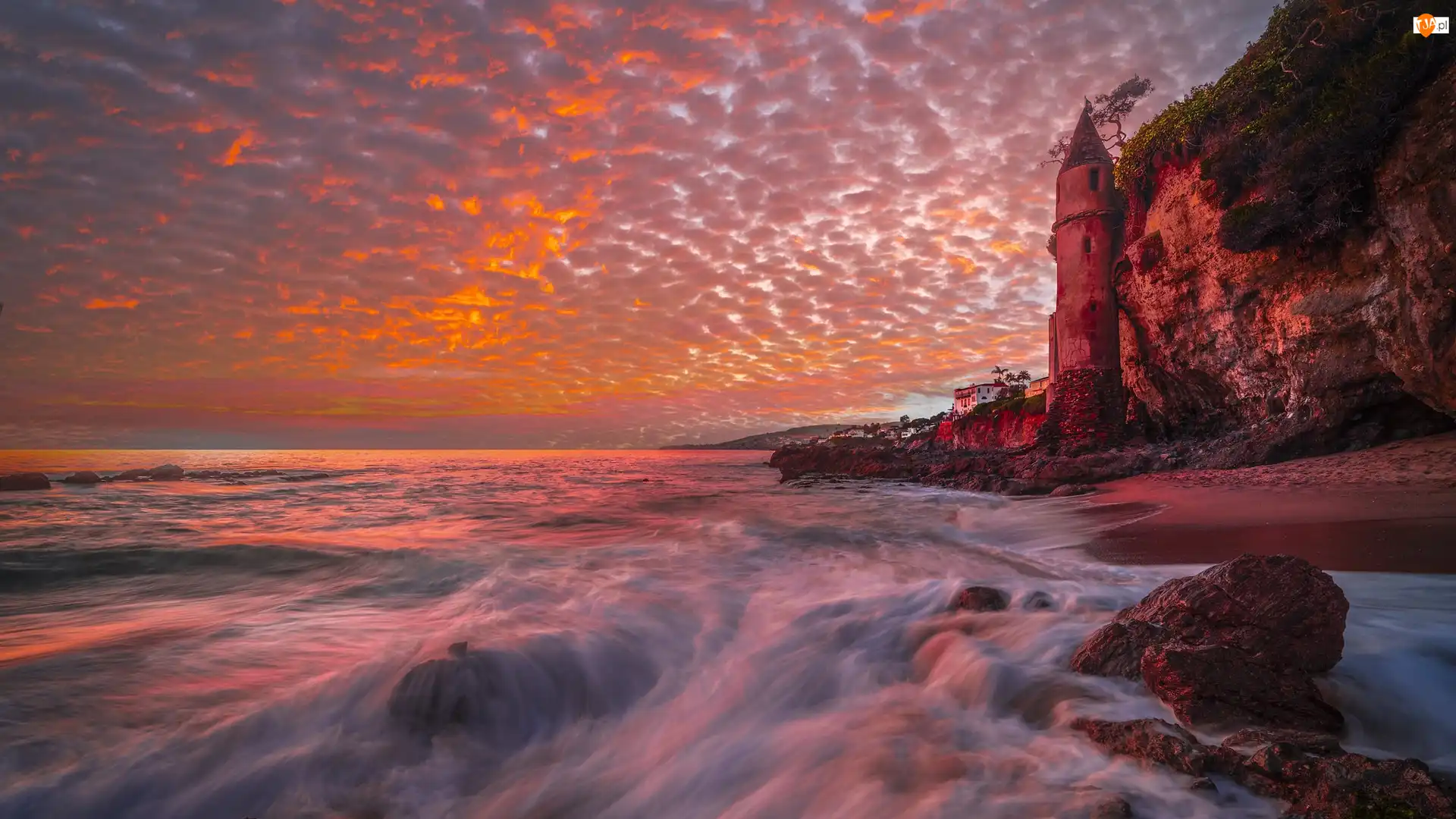 Stany Zjednoczone, Victoria Beach, Kalifornia, Skały, Zachód słońca, Wieża, Pirate Tower, Morze, Klif