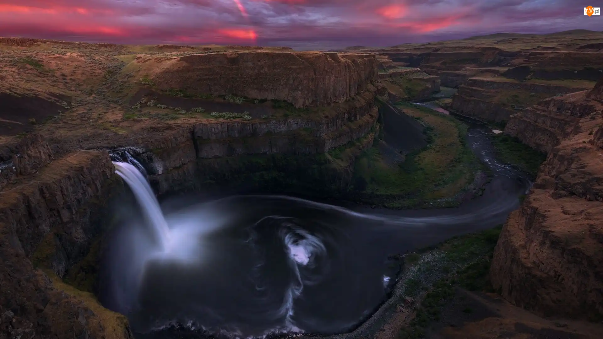 Stan Waszyngton, Stany Zjednoczone, Wodospad Palouse Falls, Skały, Wyżyna Kolumbii, Rzeka Palouse River