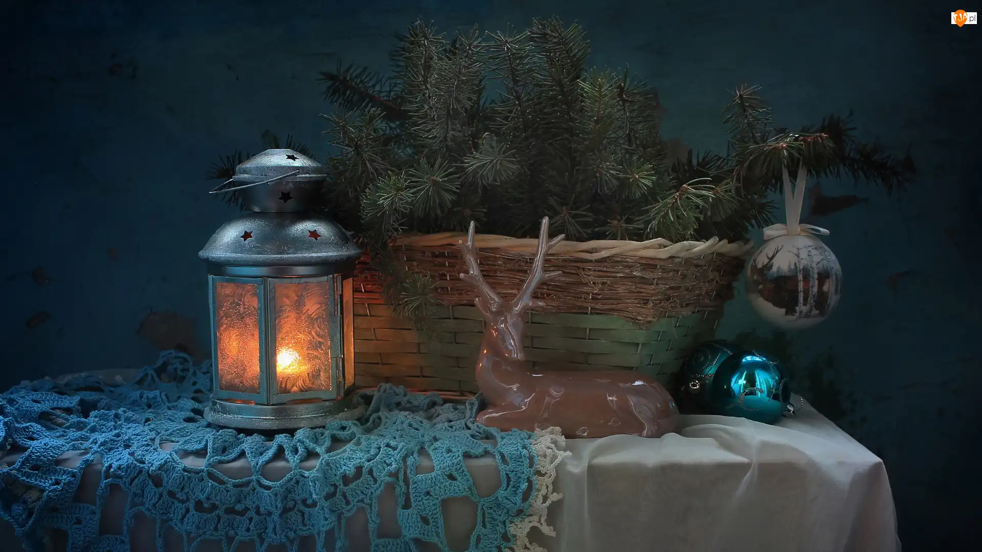 Bombki, Boże Narodzenie, Koszyk, Figurka, Kompozycja, Gałązki, Jelonek, Lampion