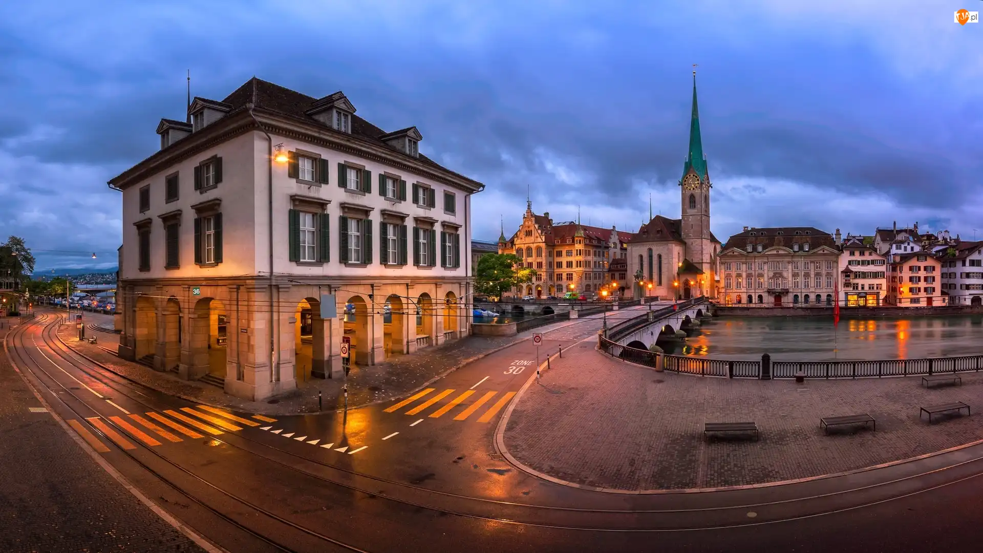 Rzeka Limmat, Oświetlone, Kościół Fraumunster, Zurych, Ulice, Most, Szwajcaria, Domy