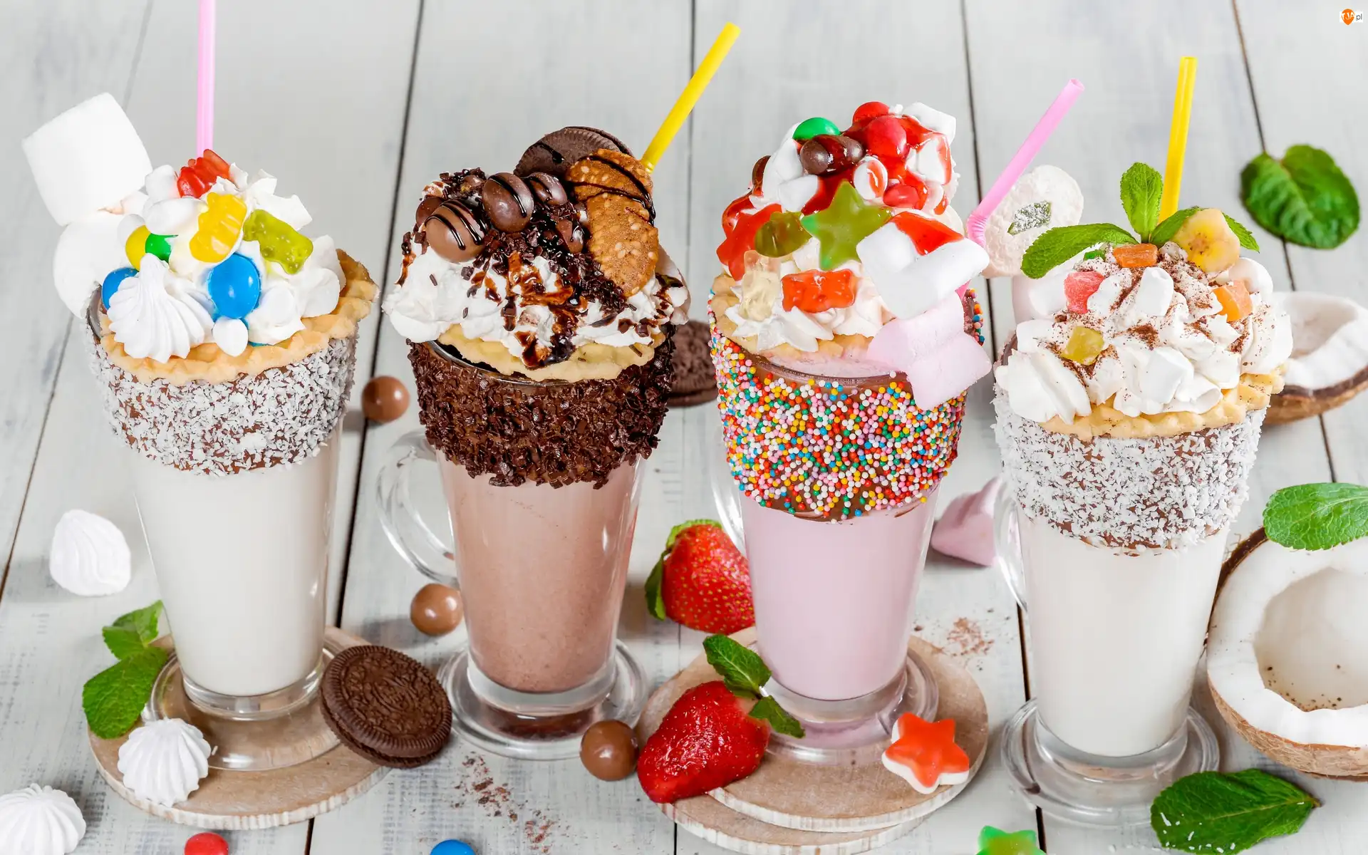 Bita śmietana, Napoje, Milkshake, Owoce