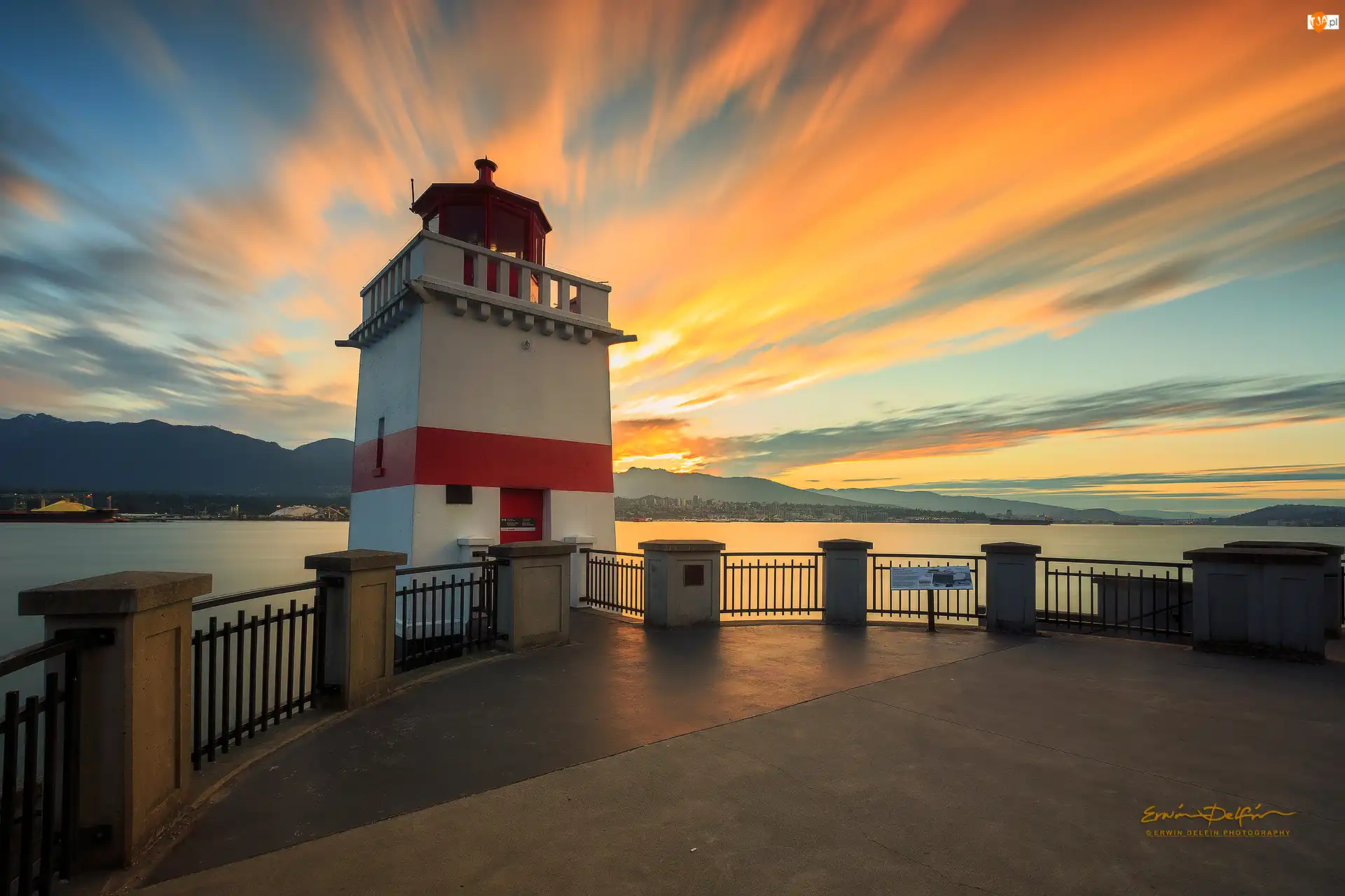 Latarnia morska, Brockton Point, Kanada, Morze, Vancouver, Wschód słońca, Góry