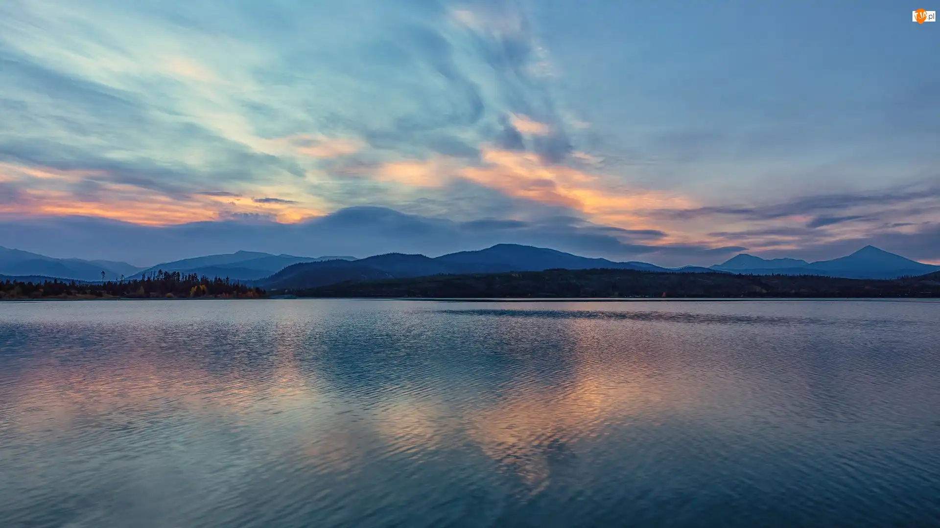 Dillon Lake, Góry, Stany Zjednoczone, Jezioro, Stan Kolorado, Chmury, Drzewa