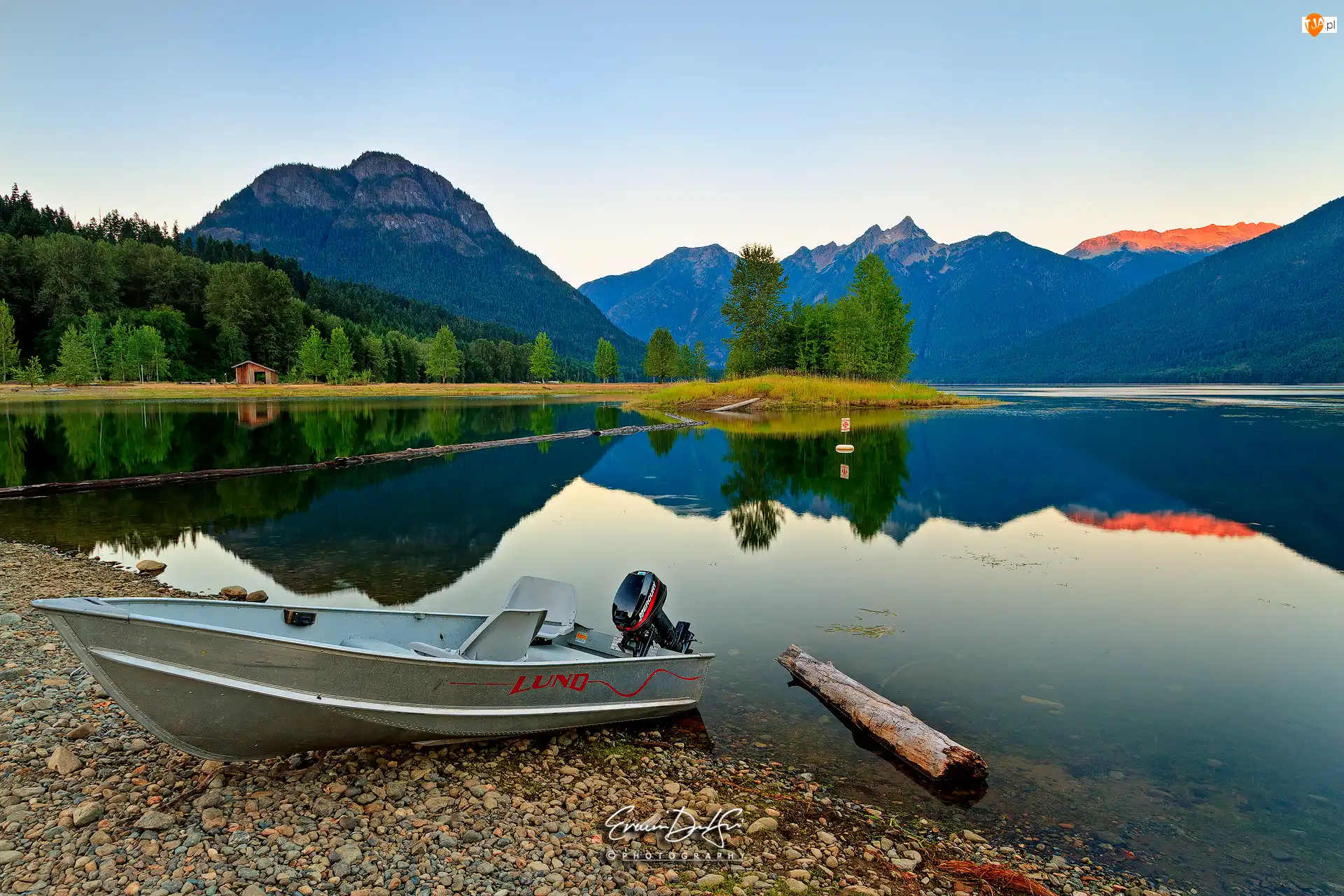 Motorówka, Park prowincjonalny Skagit Valley, Las, Kolumbia Brytyjska, Góry, Drzewa, Kanada, Jezioro Ross