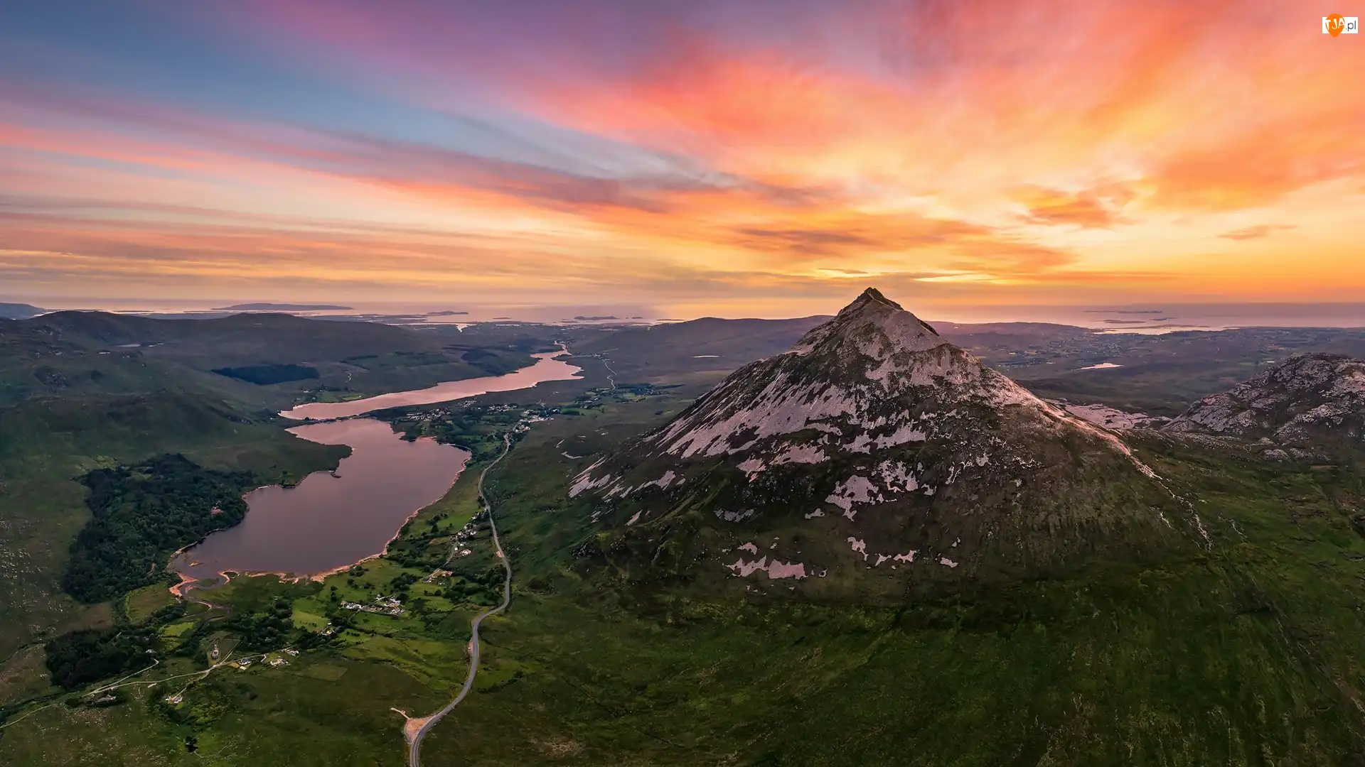 Dunlewy Lough, Irlandia, Góra Errigal, Lough Nacung Upper, Donegal, Jeziora, Zachód słońca, Góry Derryveagh
