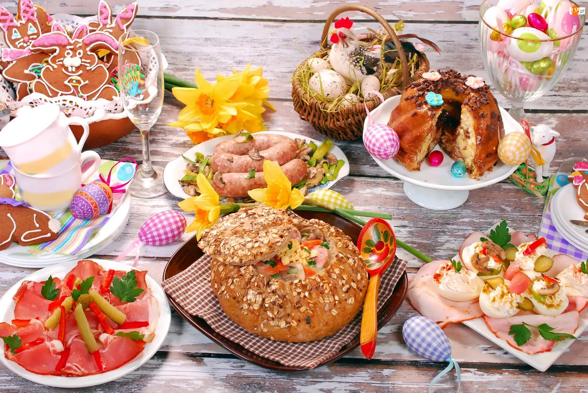 Chleb, Wielkanoc, Pisanki, Kiełbasa, Śniadanie, Babka, Żonkile, Jajka