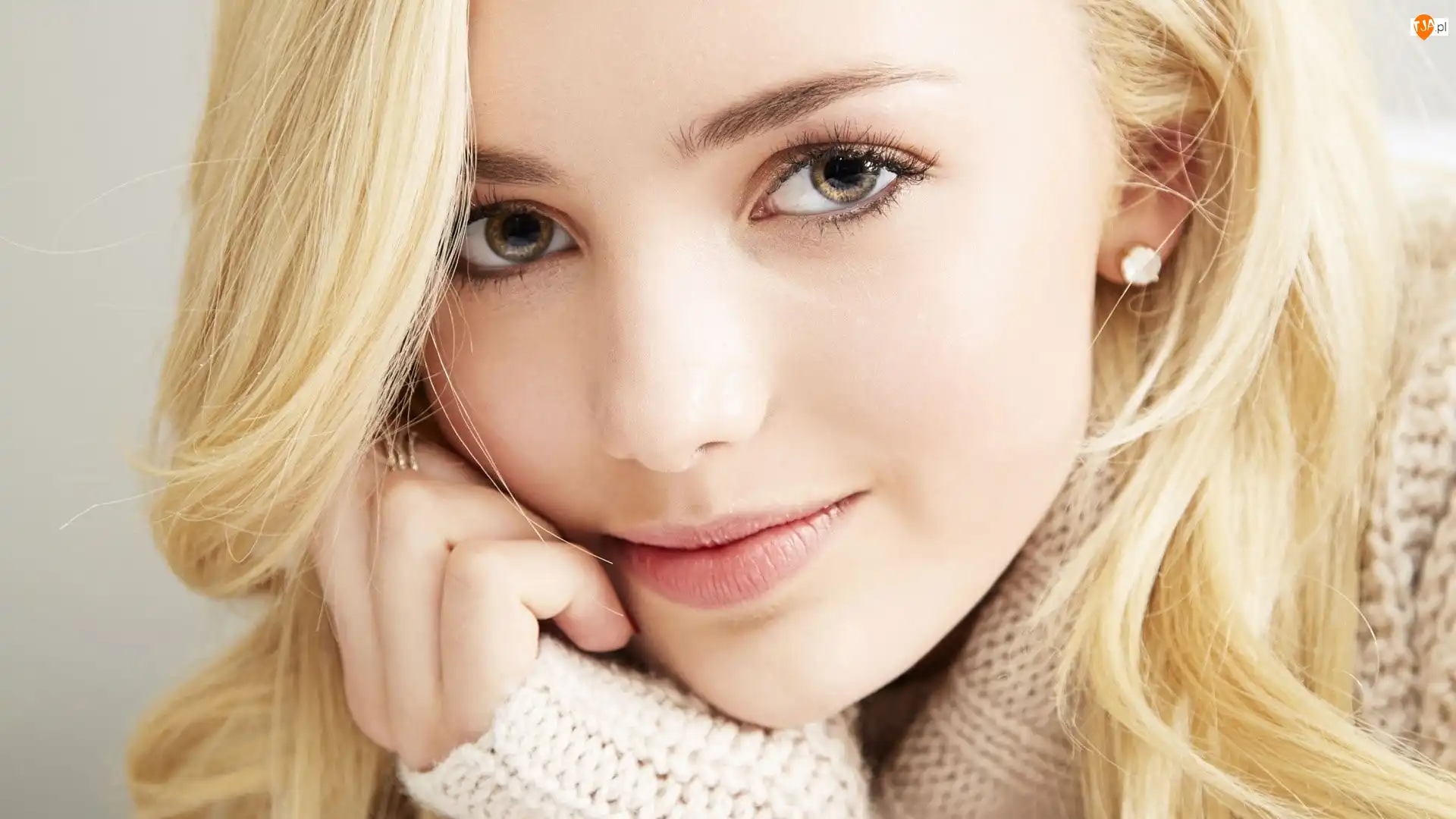 Uśmiech, Długowłosa, Blondynka