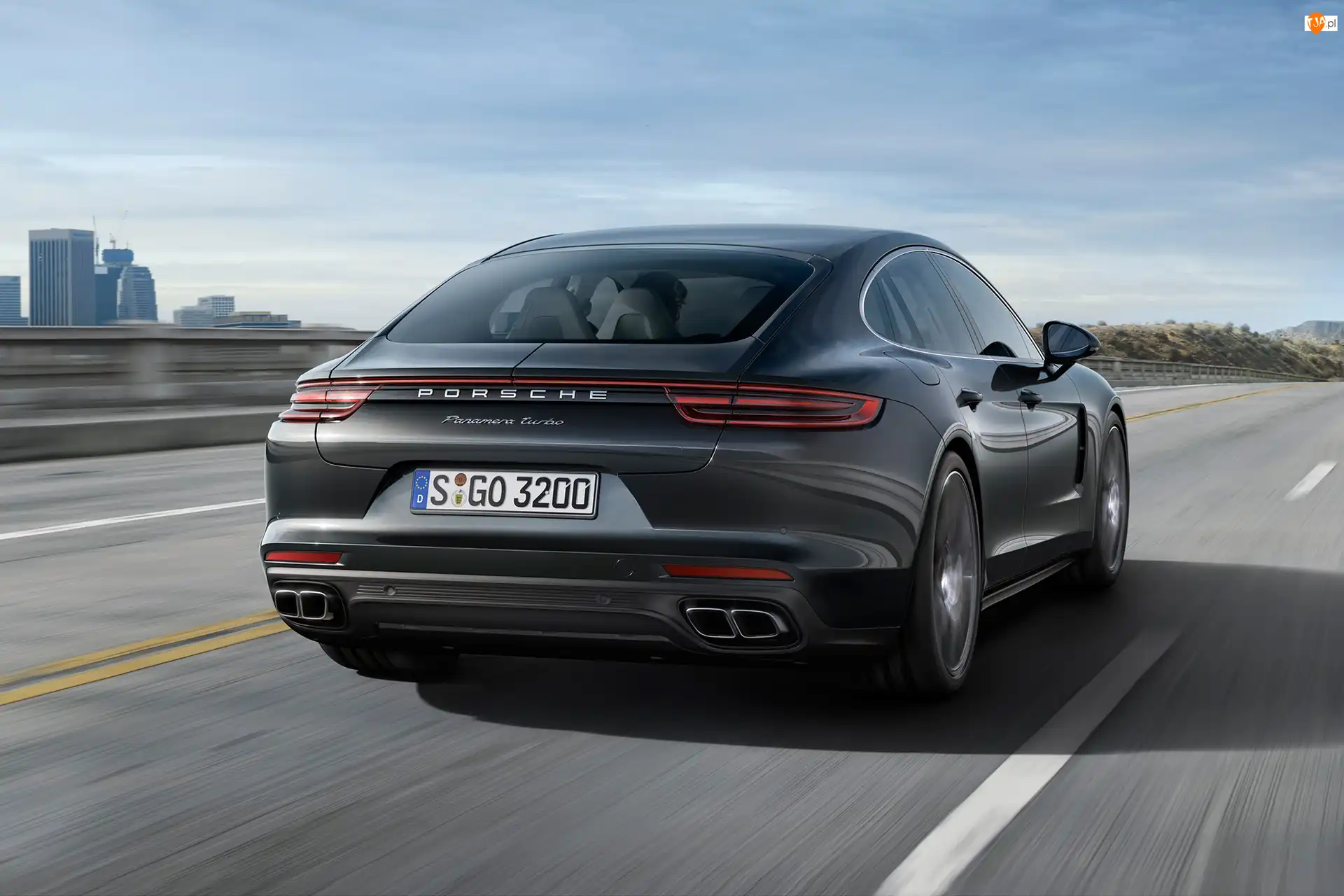 2016, Porsche Panamera Turbo Hatchback III