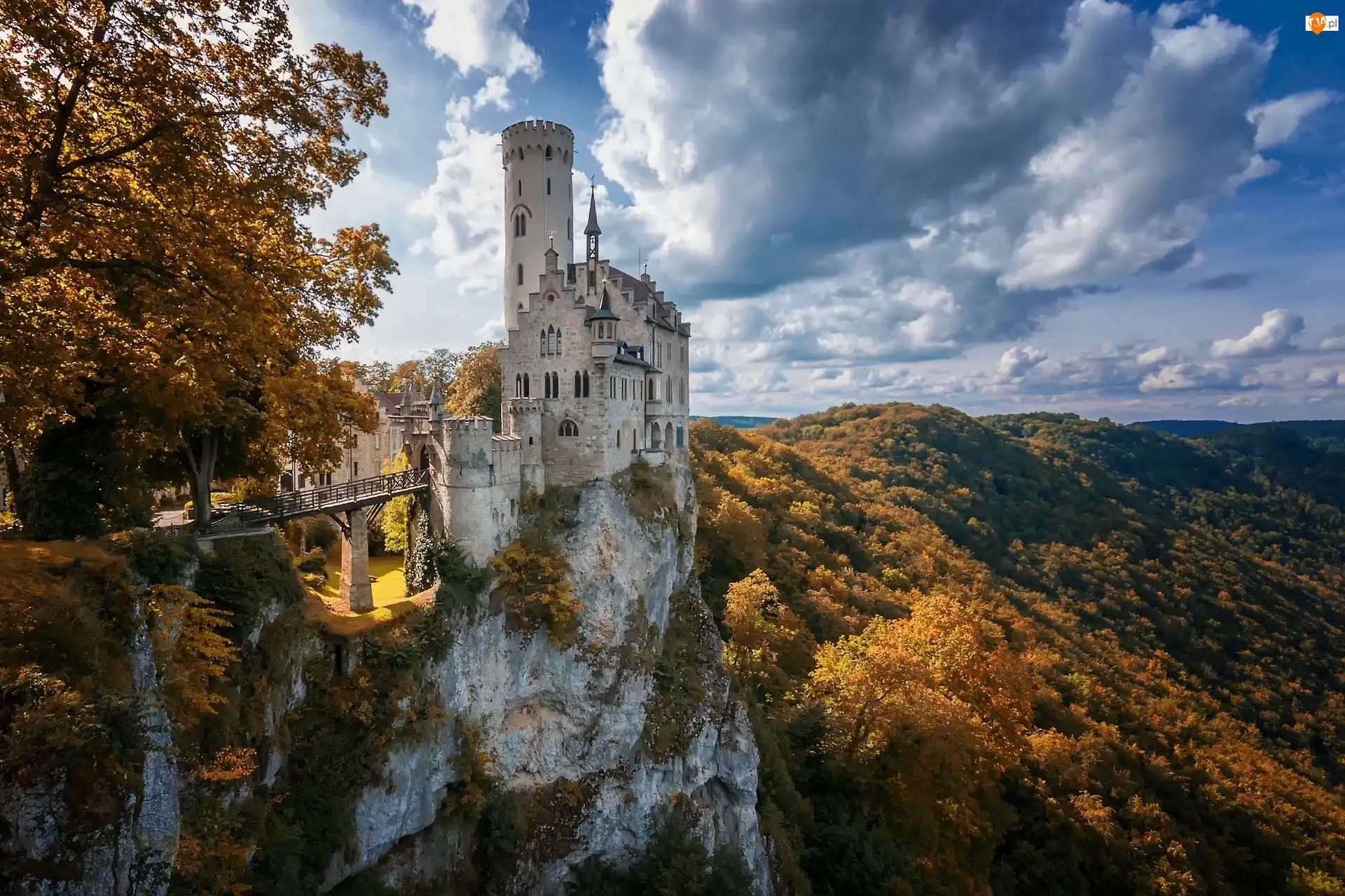 Lichtenstein, Niemcy, Skały, Lasy, Zamek Lichtenstein Castle, Góry