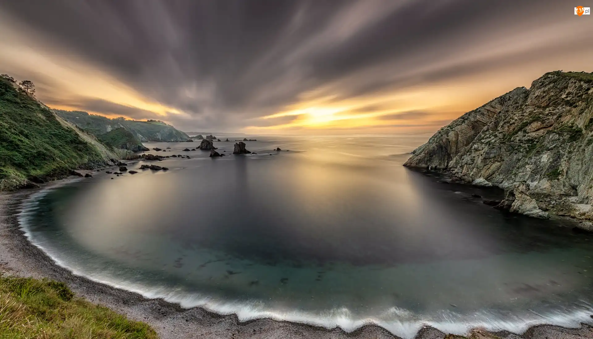 Hiszpania, Zatoka, Asturia, Plaża, Playa del Silencio, Zachód słońca, Skały, Morze, Wybrzeże