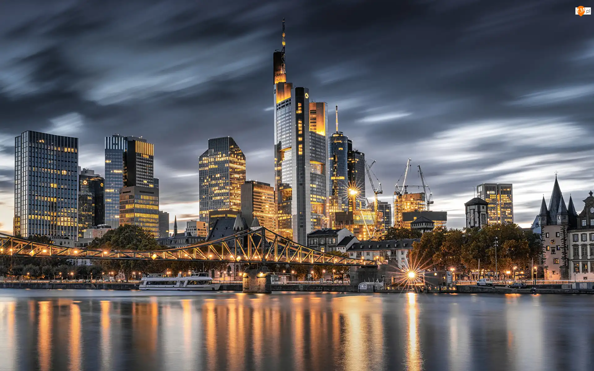 Frankfurt, Niemcy, Most, Wieczór, Rzeka Men, Domy