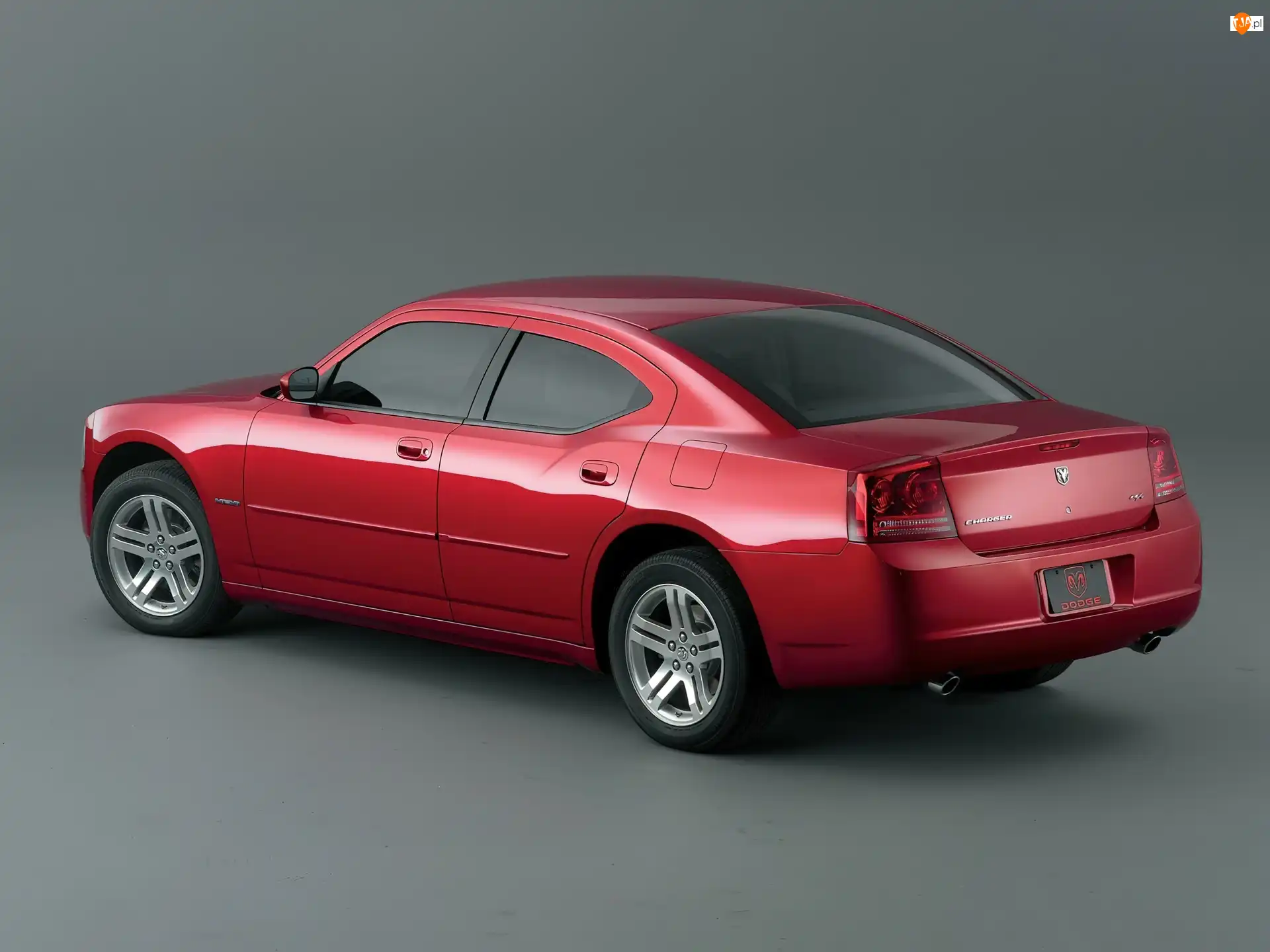Dodge Charger, Wiśniowy