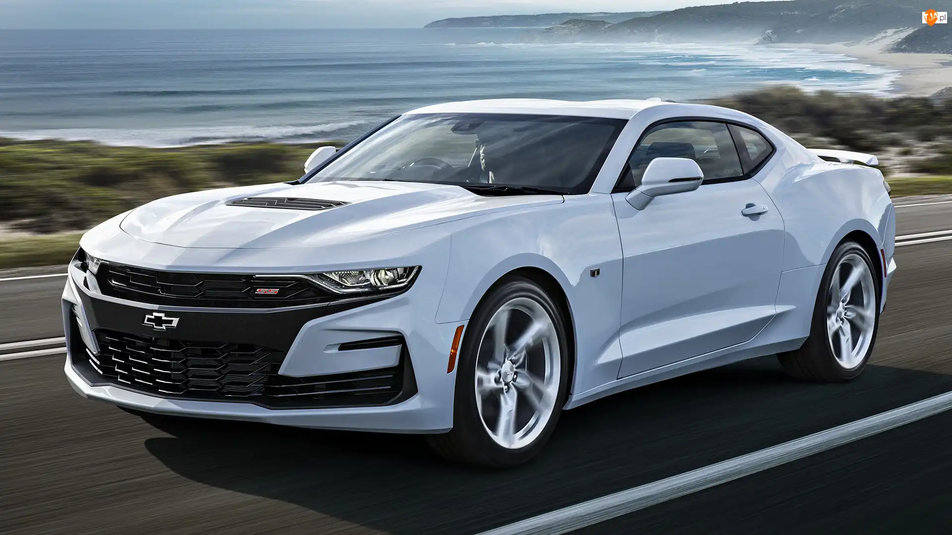 Chevrolet Camaro SS, Biały