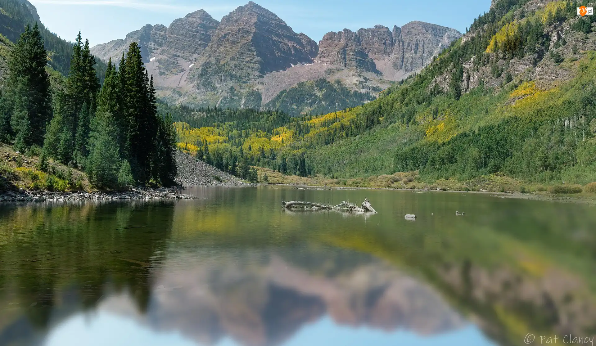Stany Zjednoczone, Maroon Bells, Kolorado, Maroon Lake, Drzewa, Pasmo, Elk Mountains, Góry, Jezioro
