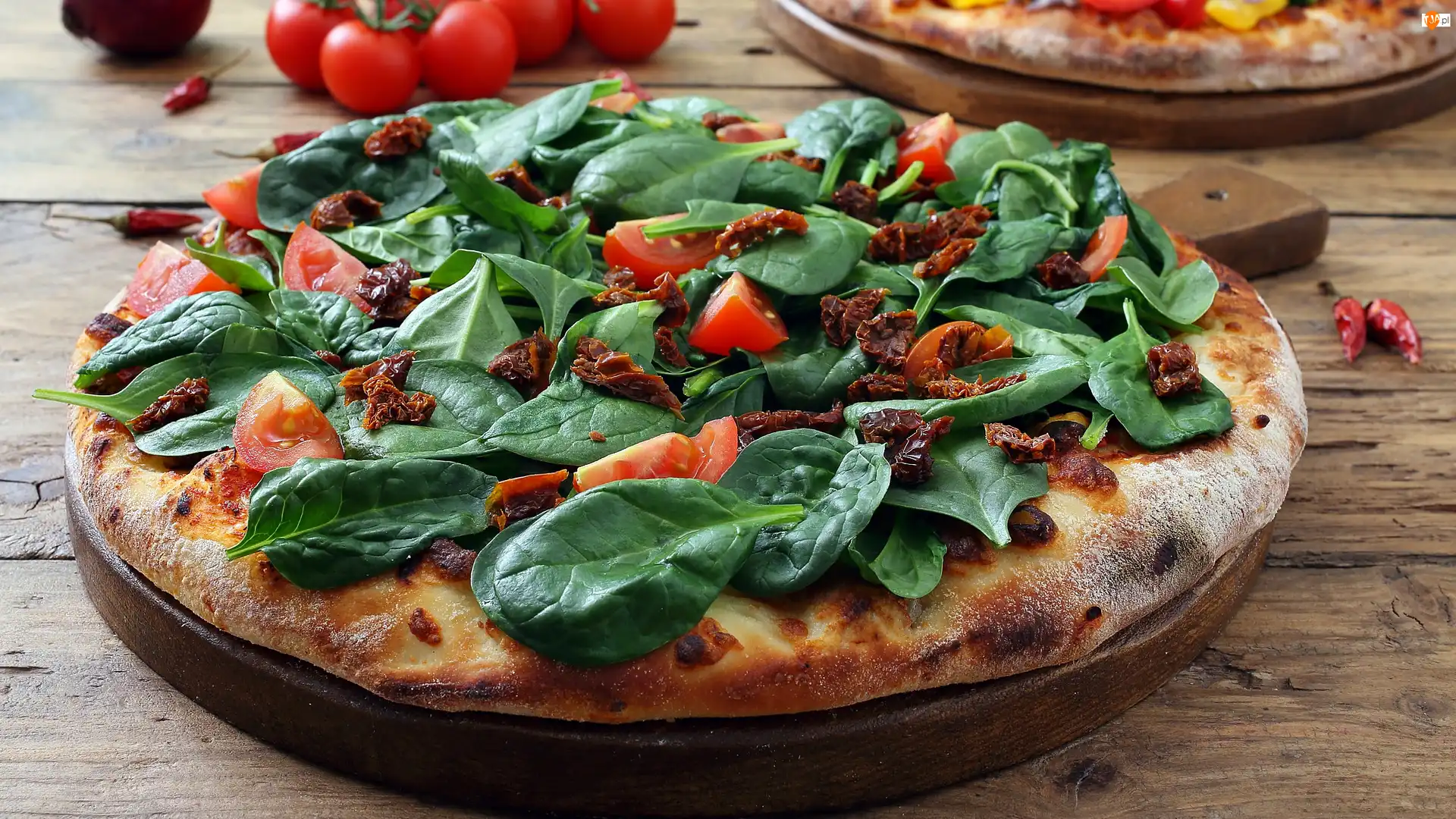 Pomidory, Pizza, Szpinak