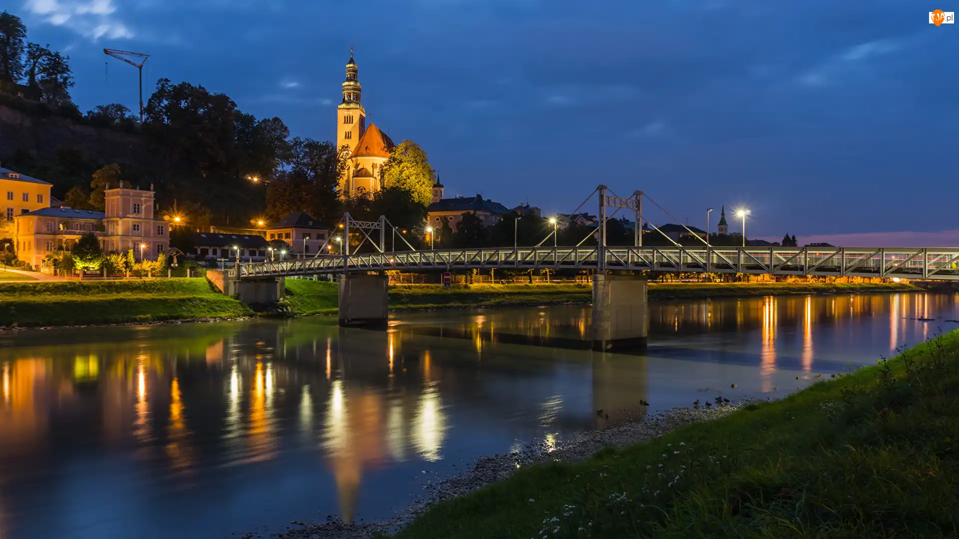 Most, Austria, Kościół, Roślinność, Salzburg, Rzeka Salzach, Wieczór, Domy