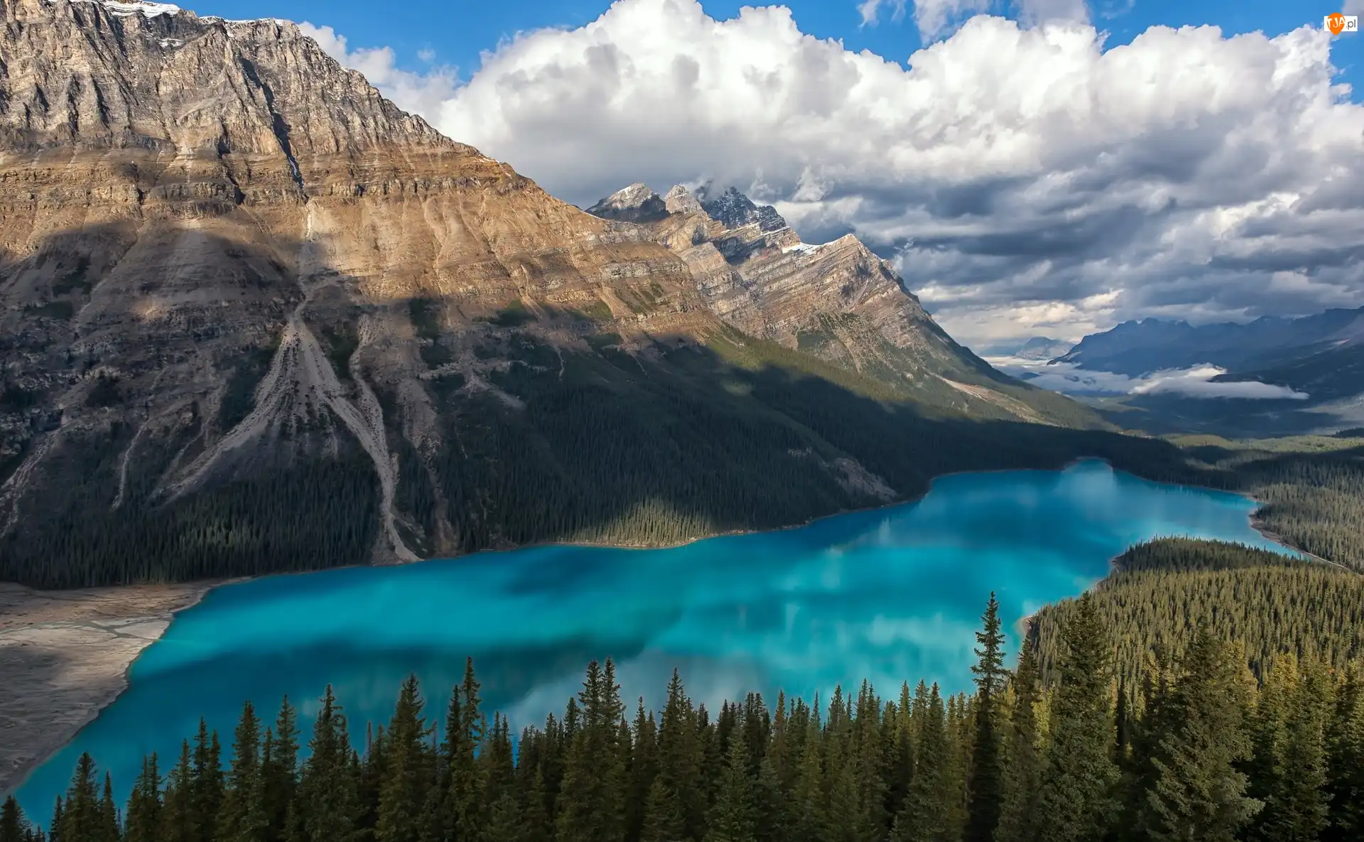 Park Narodowy Banff, Góry, Jezioro Peyto Lake, Alberta, Canadian Rockies, Drzewa, Kanada, Chmury