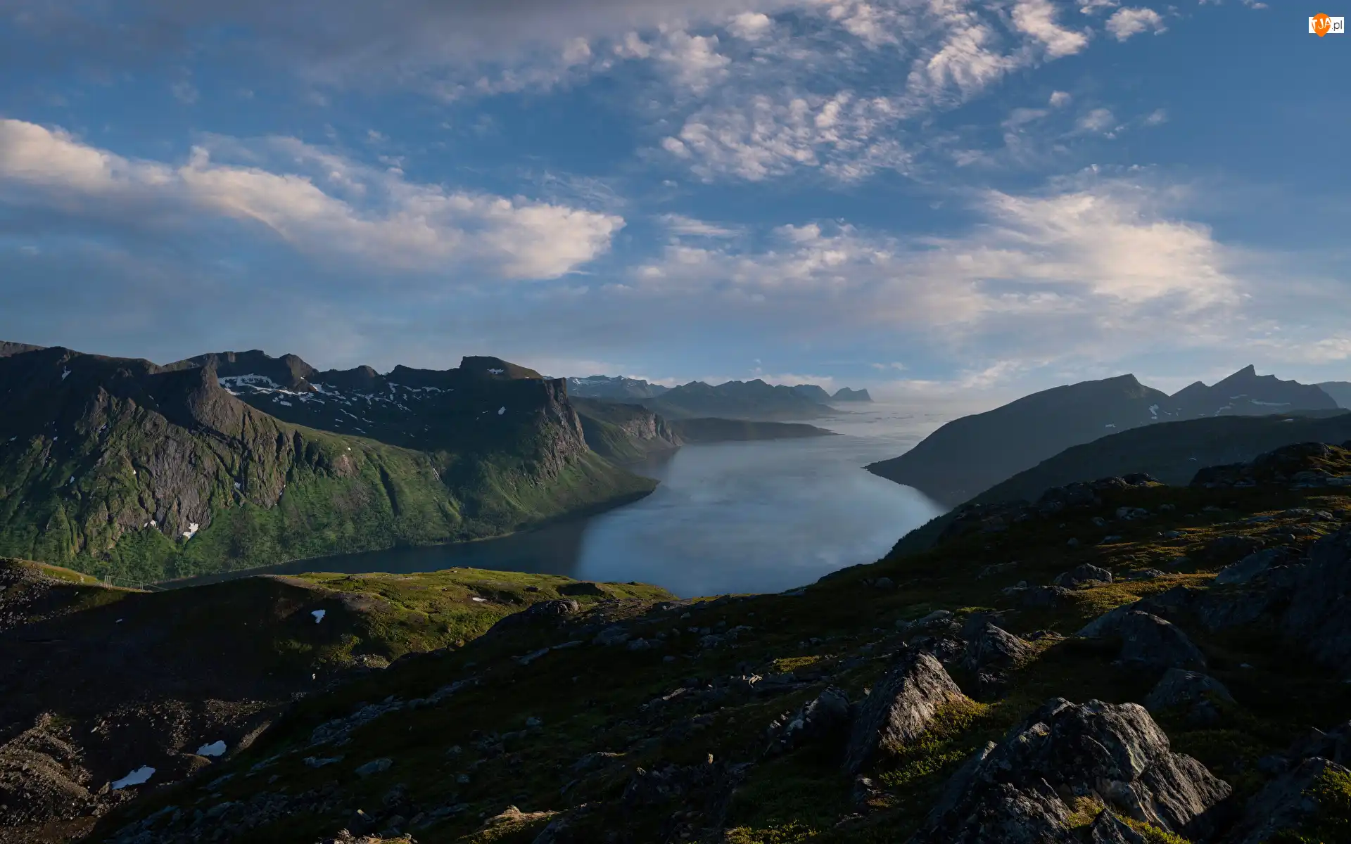 Wyspa Senja, Fiord, Niebo, Norwegia, Morze, Lofoty, Góry
