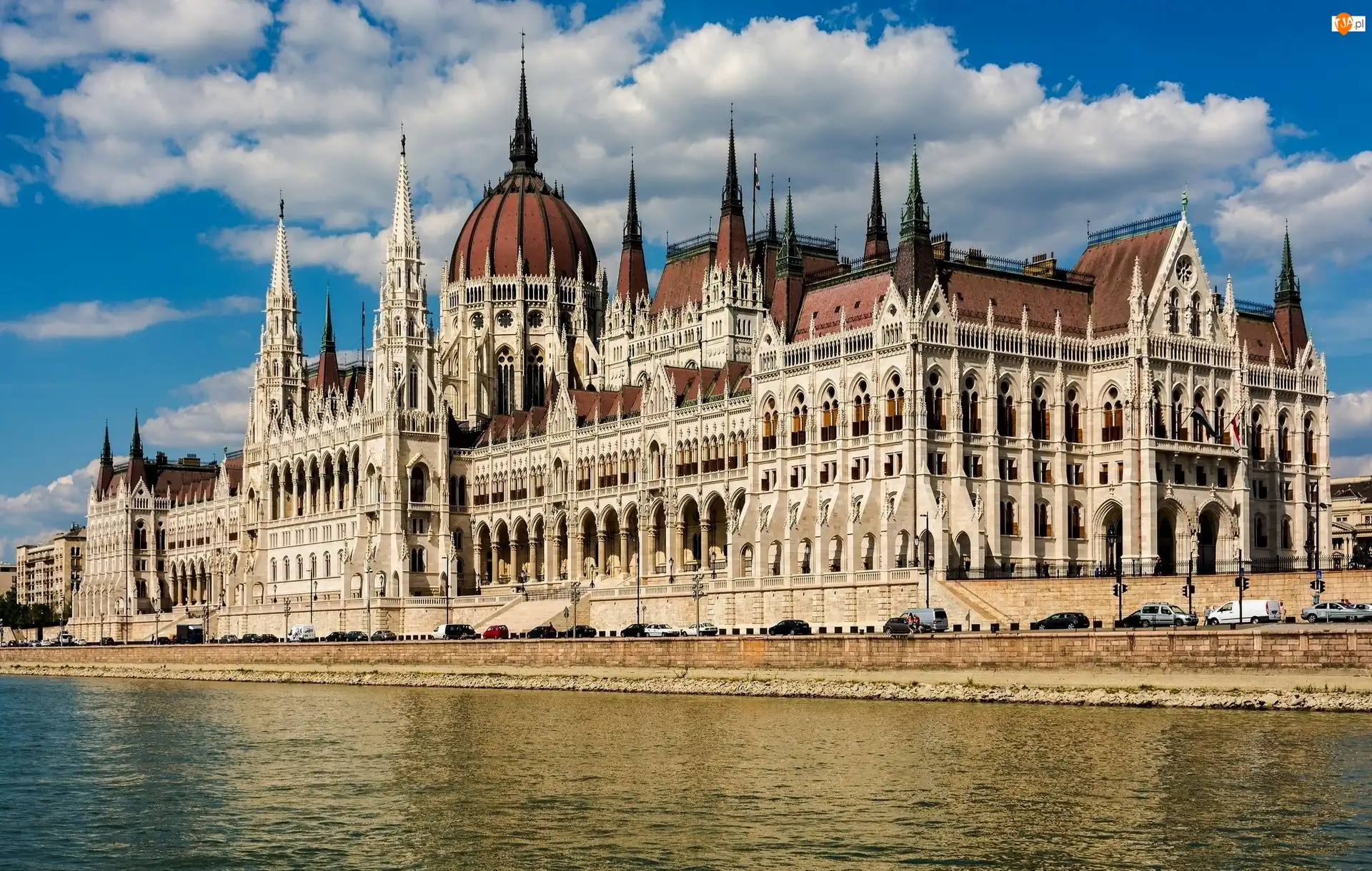 Budapeszt, Rzeka, Węgierski Parlament