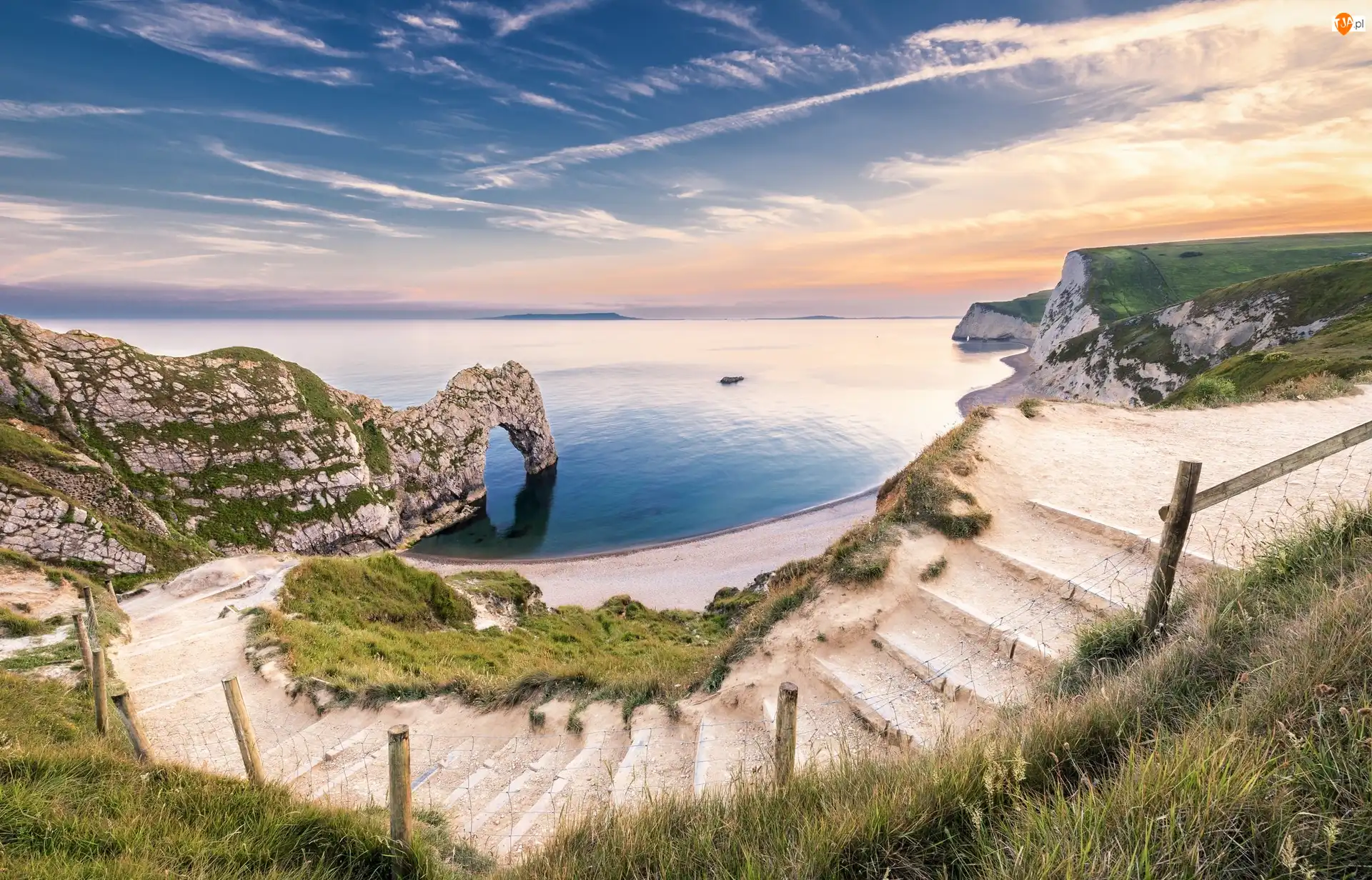 Anglia, Durdle Door, Plaża, Schody, Wschód słońca, Morze, Skały, Łuk wapienny, Wybrzeże Jurajskie