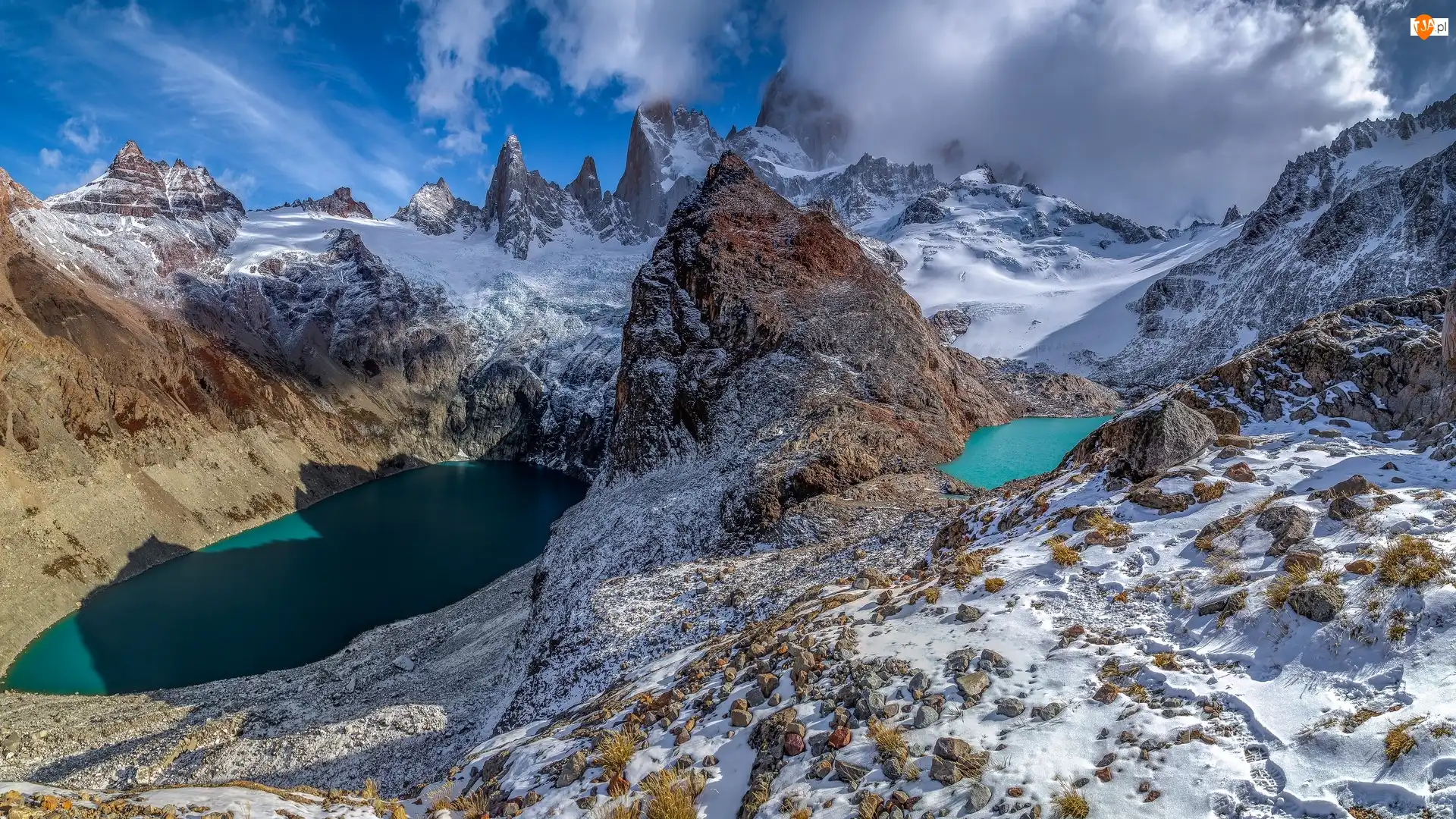 Góry, Laguna de Los Tres, Śnieg, Jezioro Sucia, Argentyna, Chmury, Szczyt Fitz Roy, Park Narodowy Los Glaciares, Jeziora, Patagonia, Odbicie