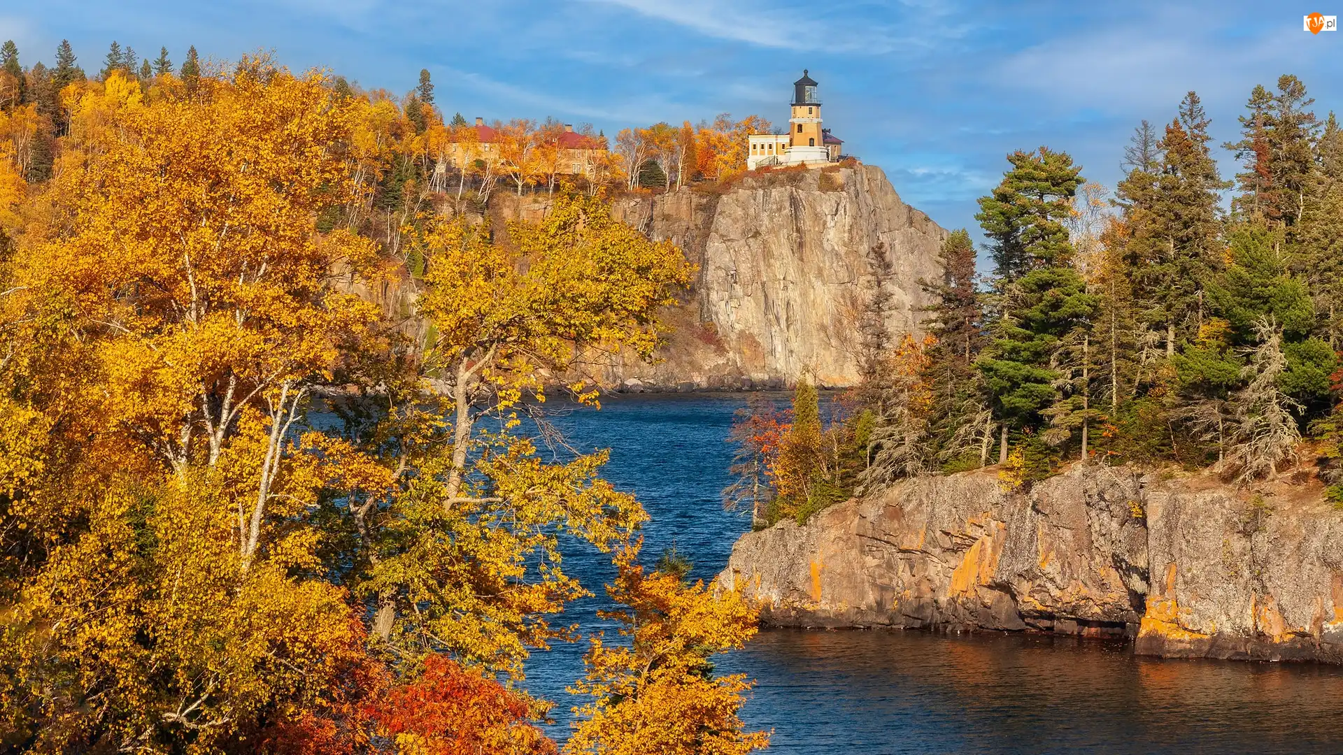 Lake Superior, Jesień, Skały, Minnesota, Latarnia, Jezioro, Stany Zjednoczone, Split Rock Lighthouse