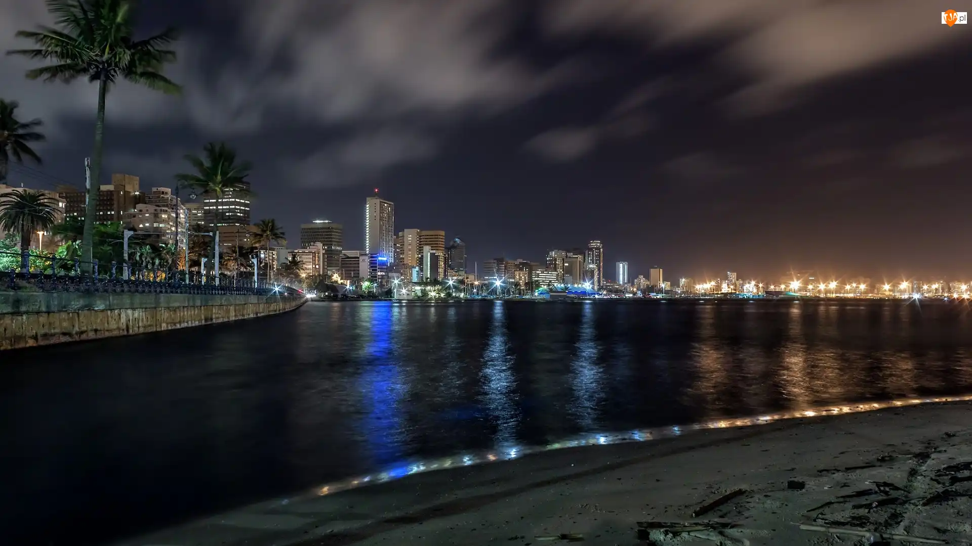 Durban, Republika Południowej Afryki, Noc, Ocean, Miasto, Palmy