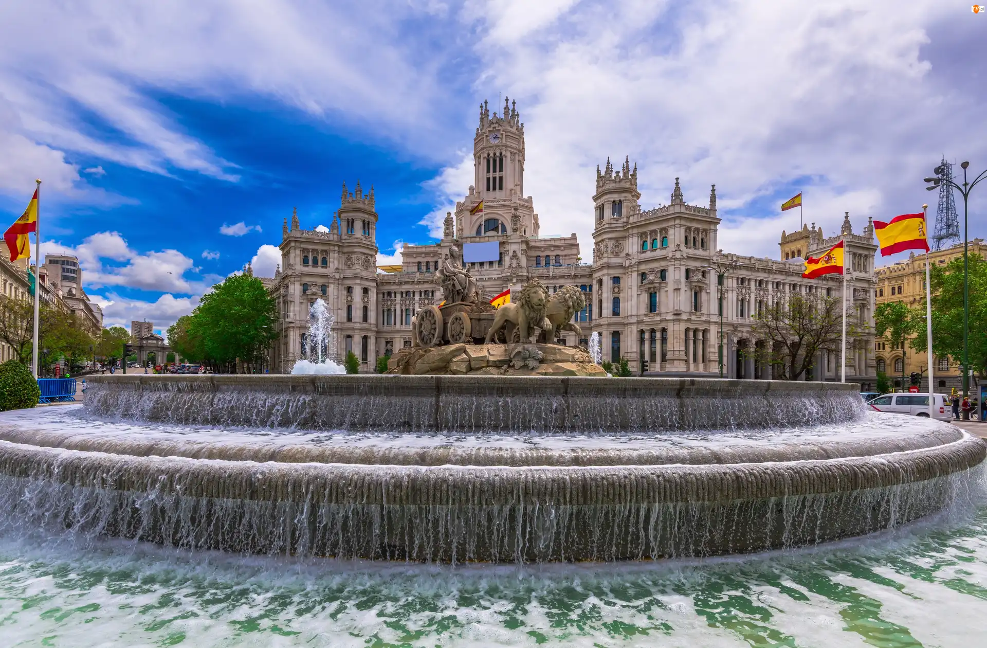 Madryt, Plac Cibeles, Muzeum Palacio de Comunicaciones, Hiszpania, Budynek, Rzeźba, Fontanna Kybele