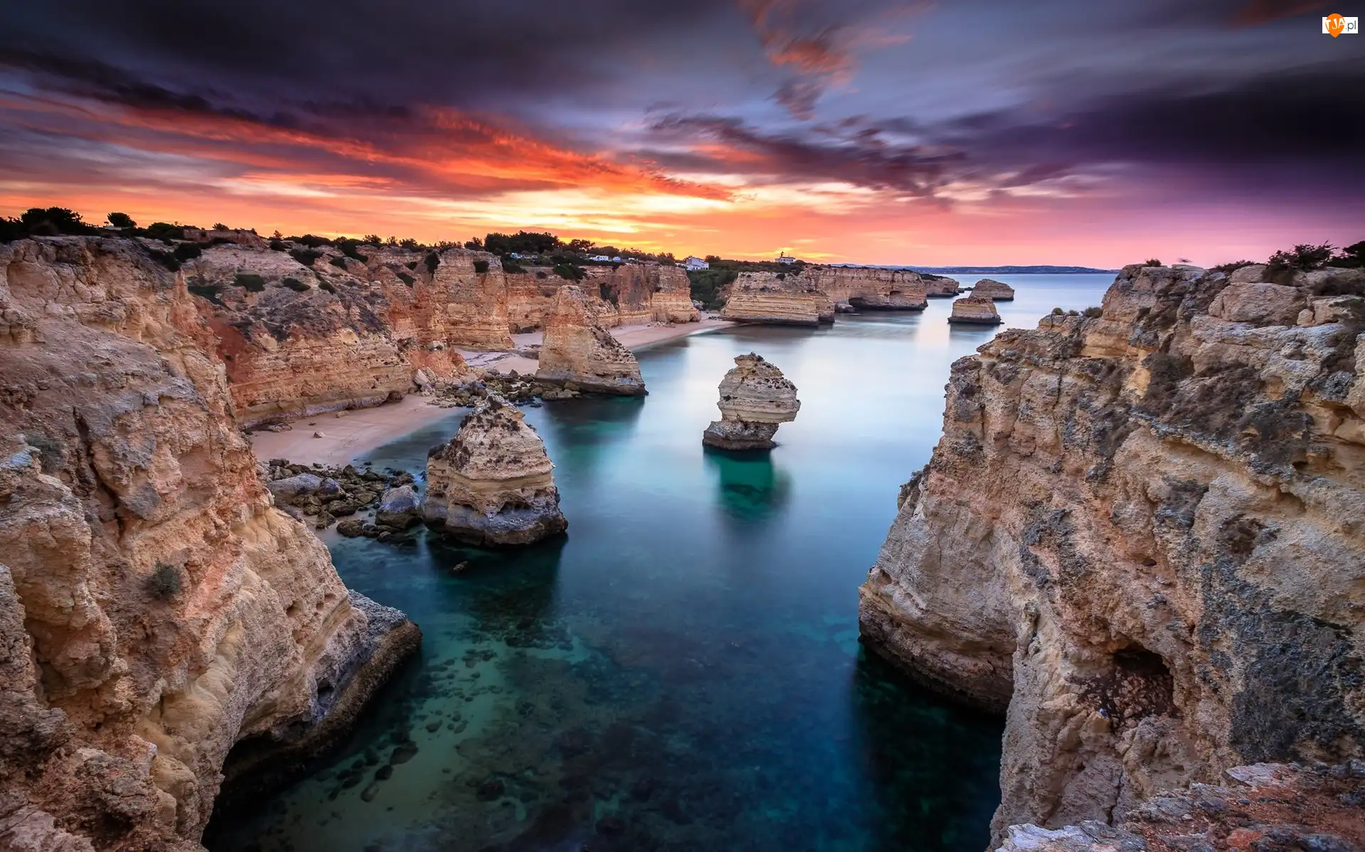Skały, Zachód słońca, Portugalia, Wybrzeże, Region Algarve, Ocean Atlantycki, Morze