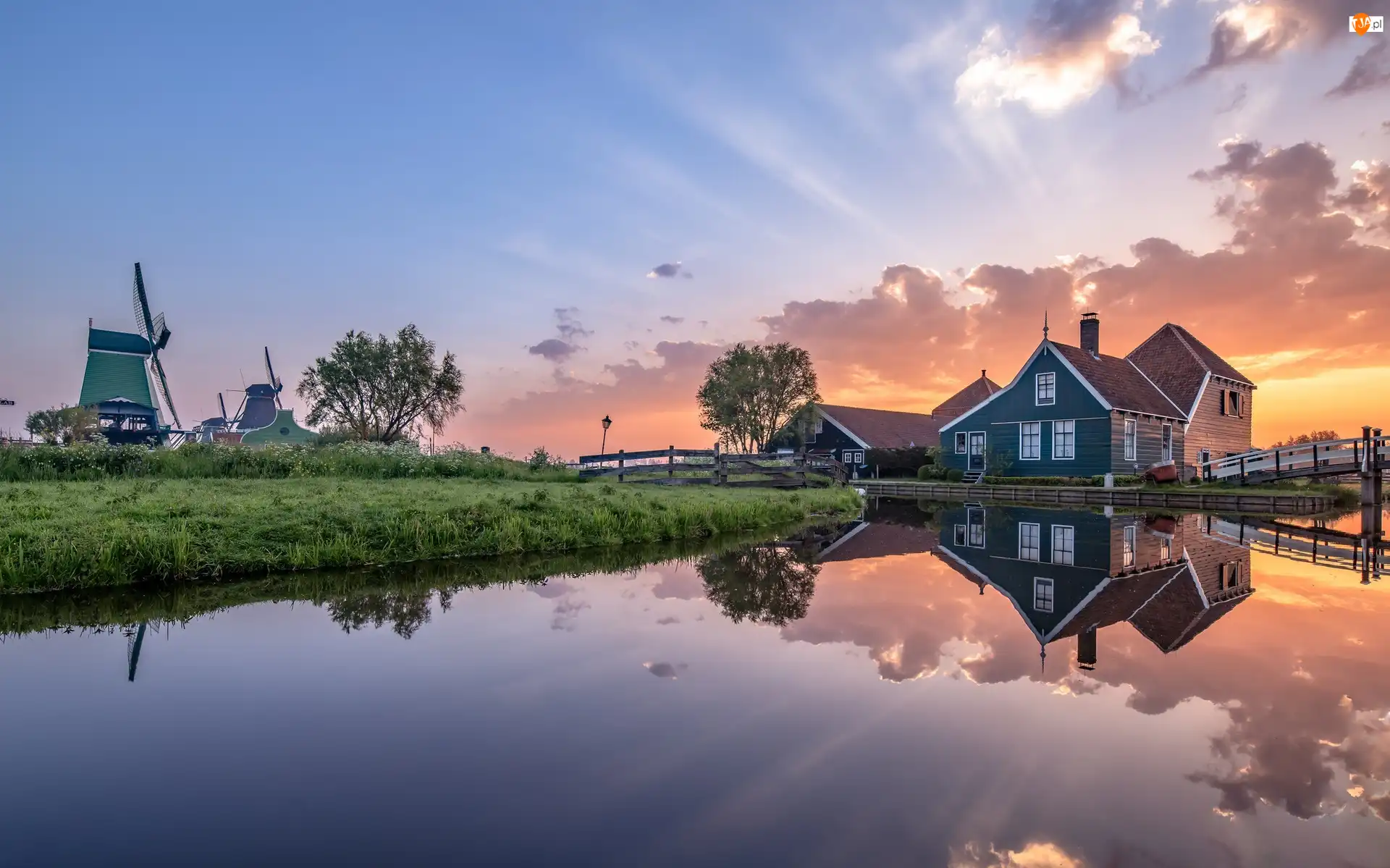 Skansen Zaanse Schans, Holandia, Kanał, Domy, Miejscowość Zaandam, Wiatraki