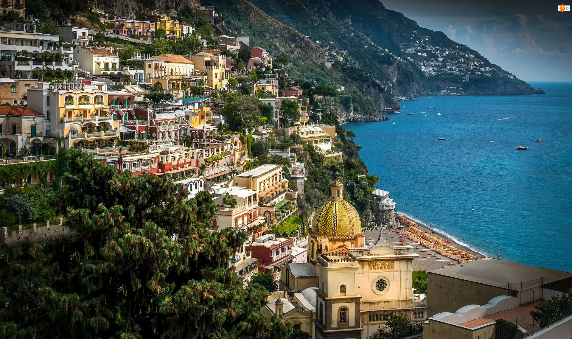 Domy, Włochy, Miasteczko Amalfi, Wybrzeże
