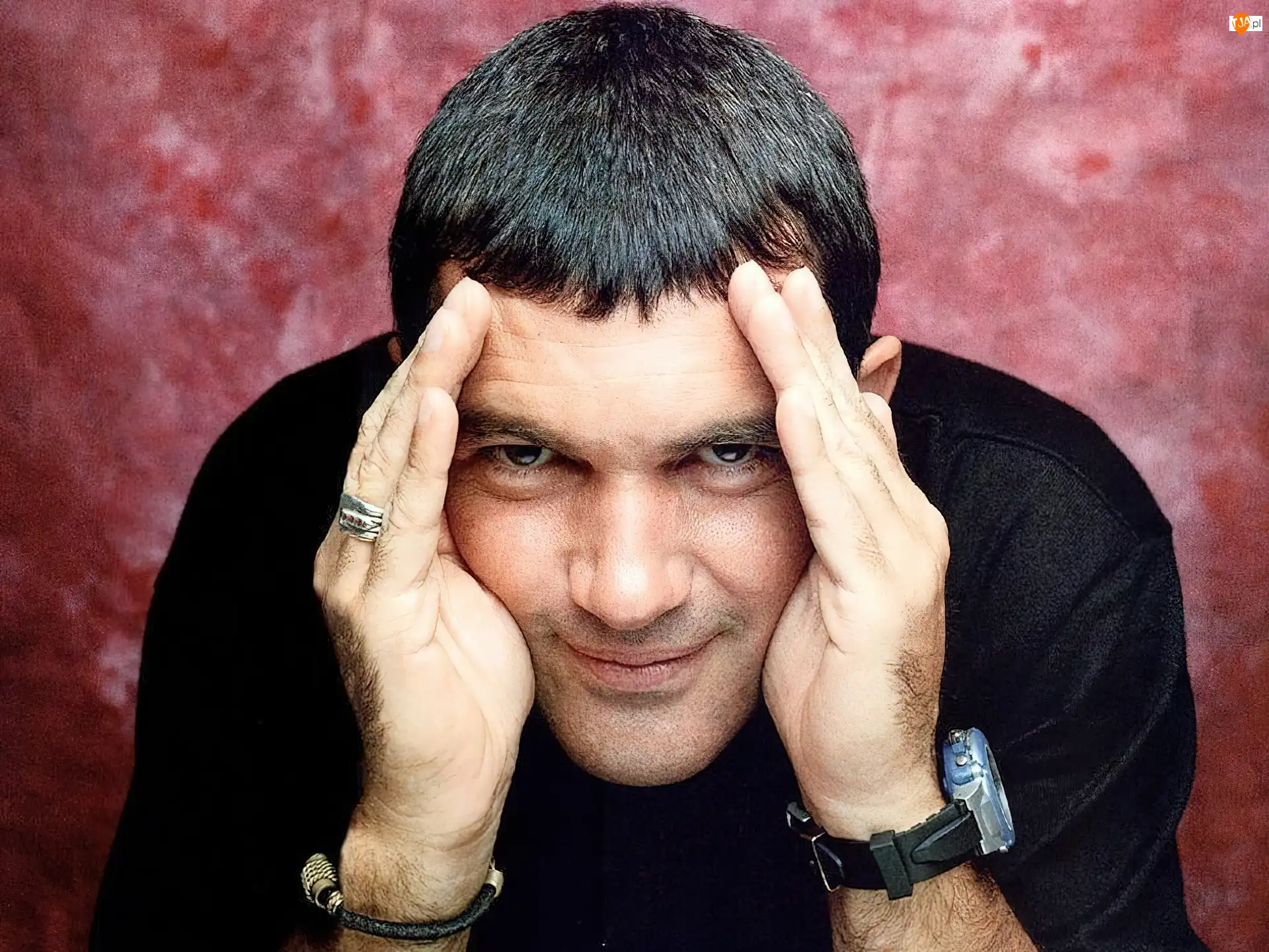 Włosy, Antonio Banderas, Krótkie