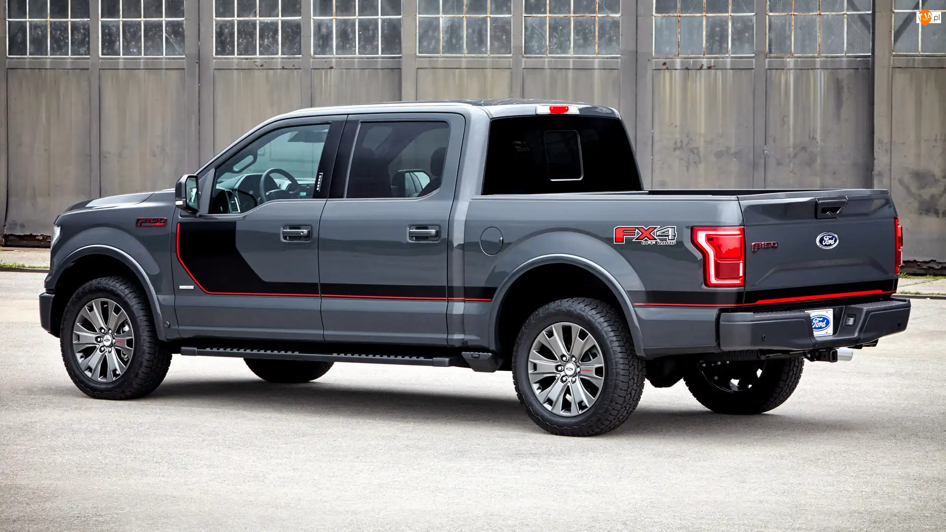Seria F XIII, Ford F-150 Lariat