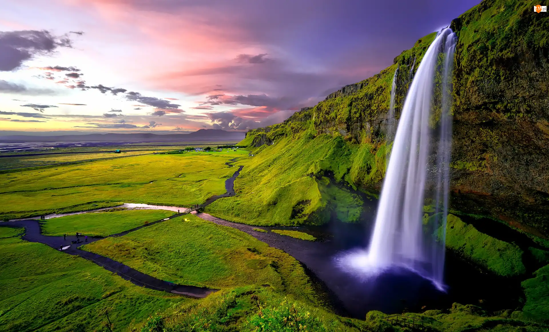 Klif, Roślinność, Wodospad Seljalandsfoss, Islandia, Zachód słońca