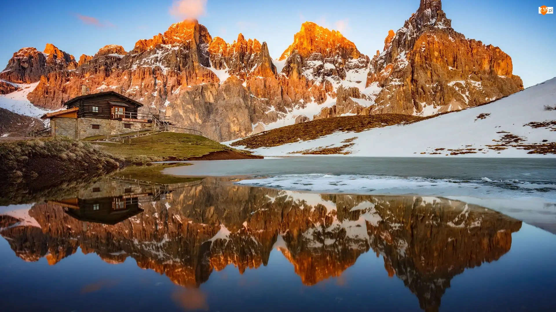 Szczyt, Jezioro, Baita Segantini, Dom, Góry, Odbicie, Cimon della Pala, Włochy, Schronisko, Dolomity, Zima