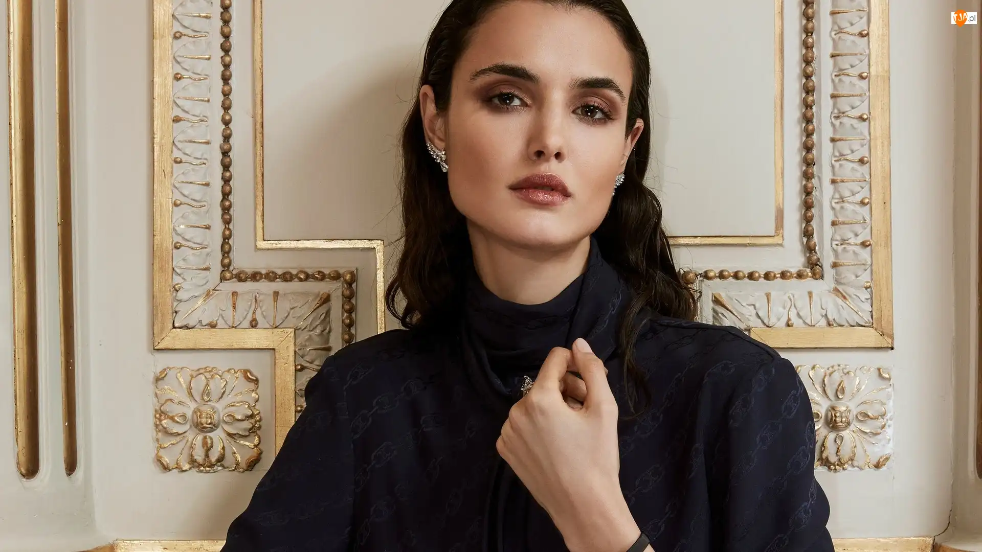 Ściana, Blanca Padilla, Modelka, Biżuteria