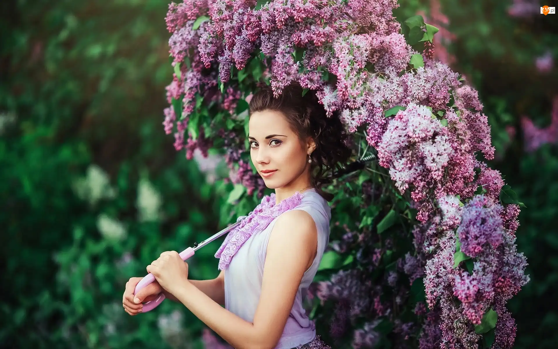 Bez, Kobieta, Parasol, Kwiaty
