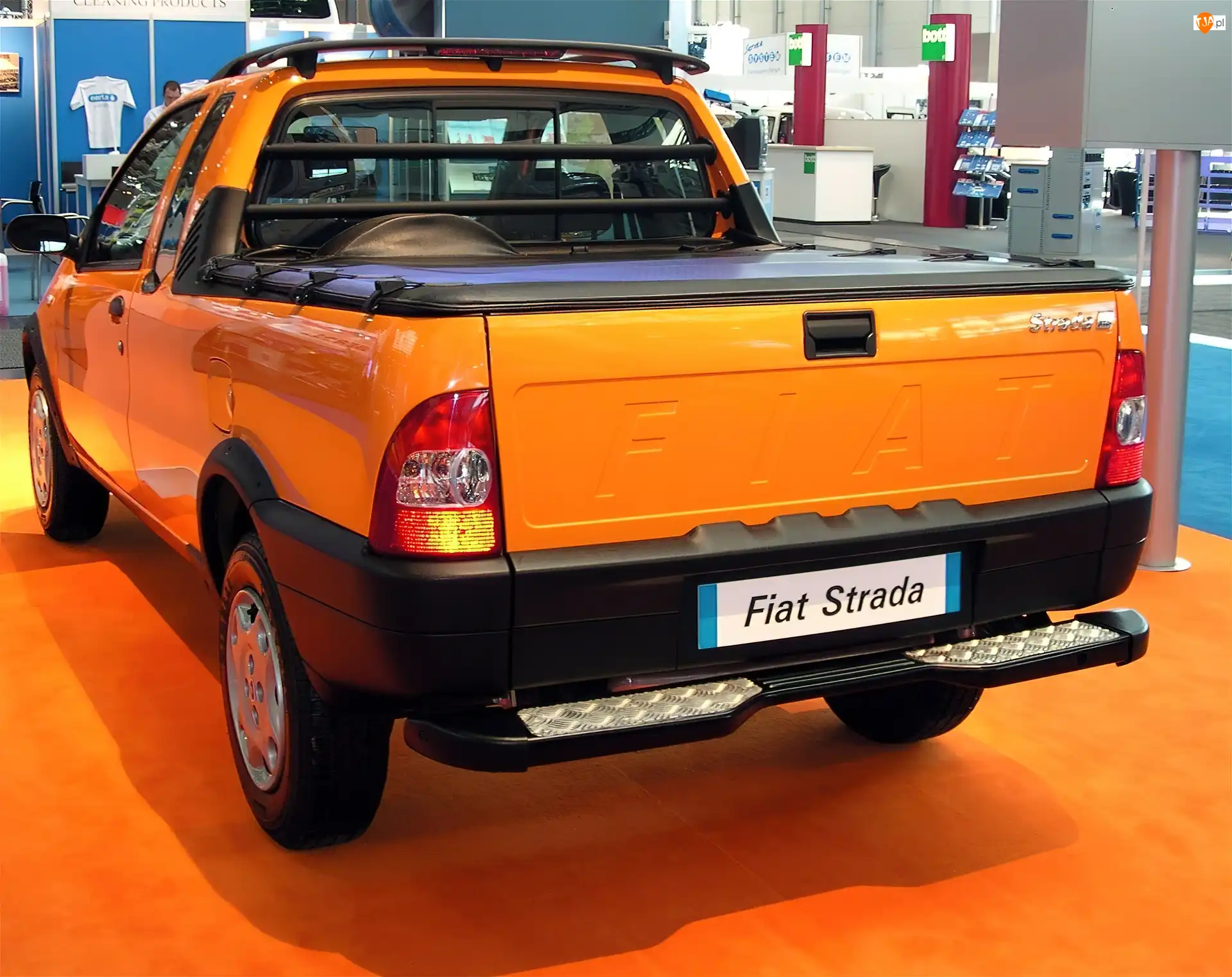 Paka, Tył, Fiat Strada