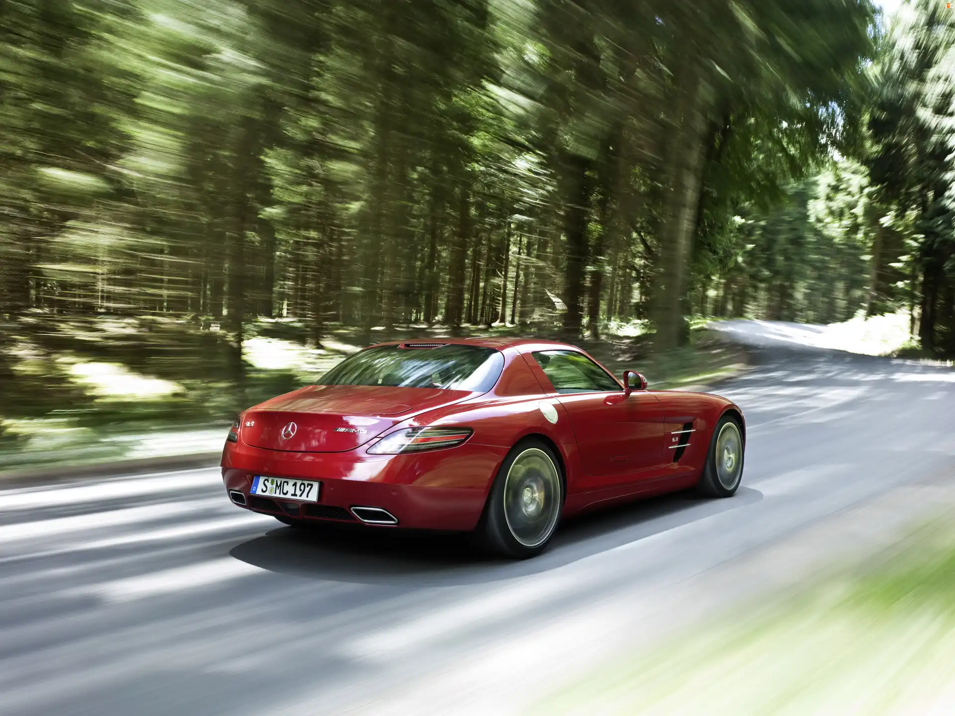 AMG, Mercedes Benz SLS, Układ, Wydechowy