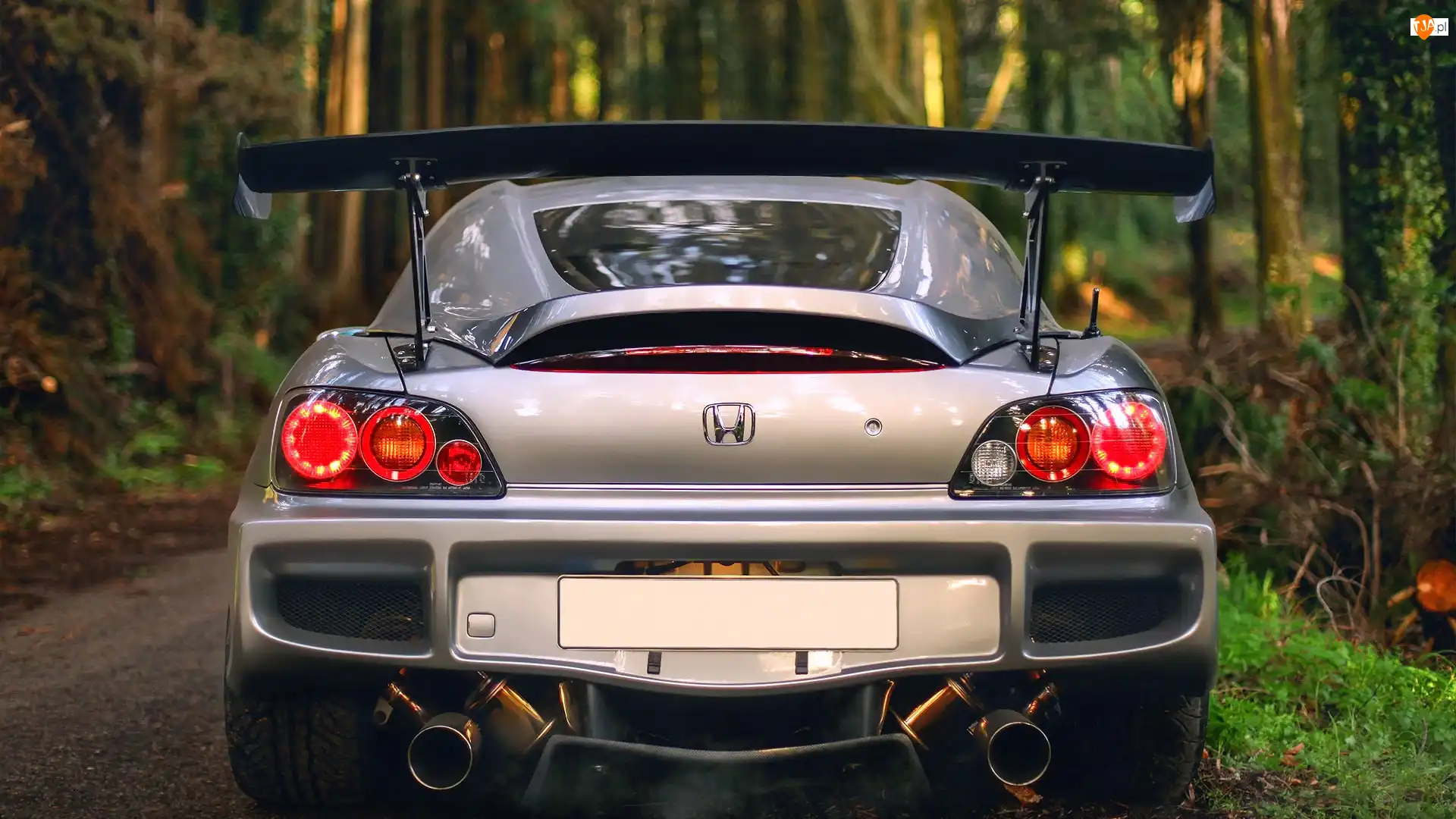 Tył, Honda S2000