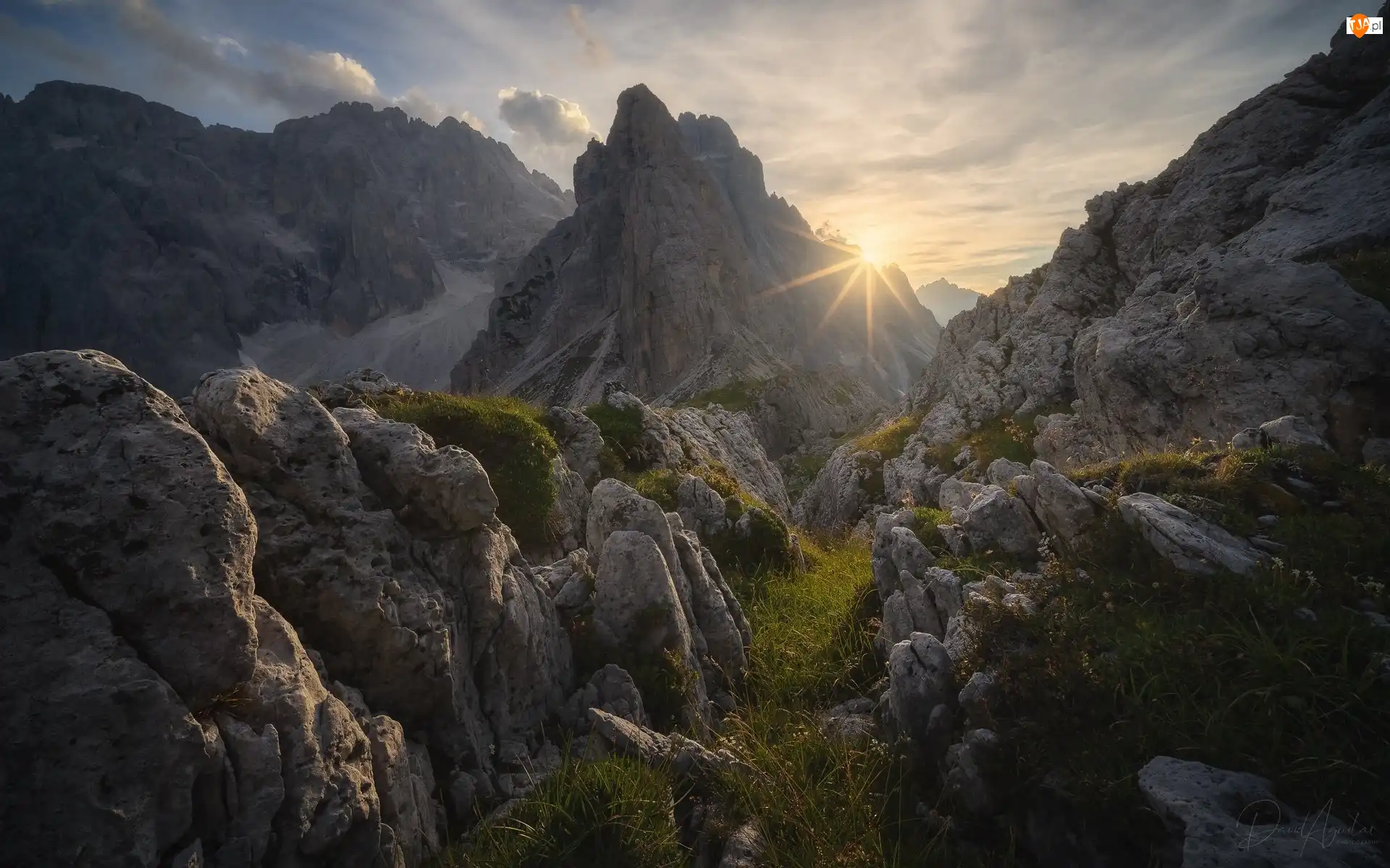Promienie słońca, Góry, Dolomity, Skały