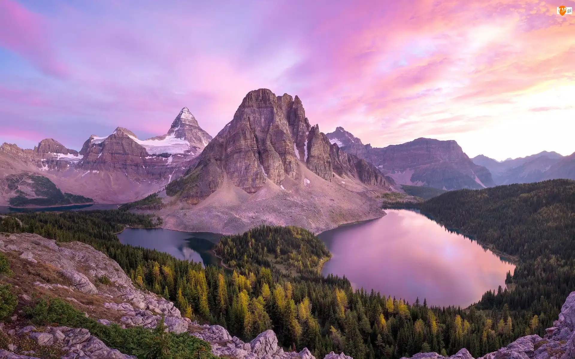 Jeziora, Kolumbia Brytyjska, Drzewa, Jezioro Sunburst Lake, Góry, Park Prowincjonalny Mount Assiniboine, Góra Mount Assiniboine, Kanada, Jezioro Cerulean