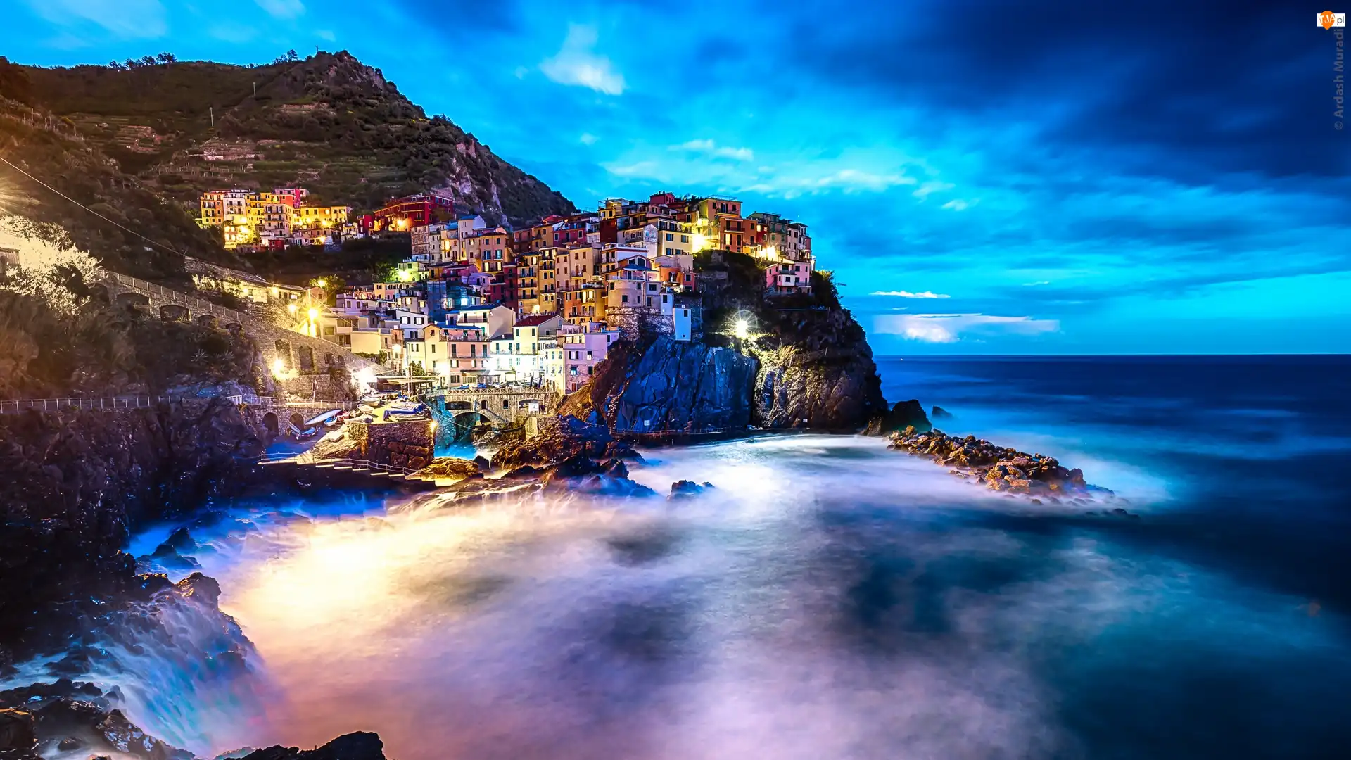 Domy, Wybrzeże, Manarola, Włochy, Skały