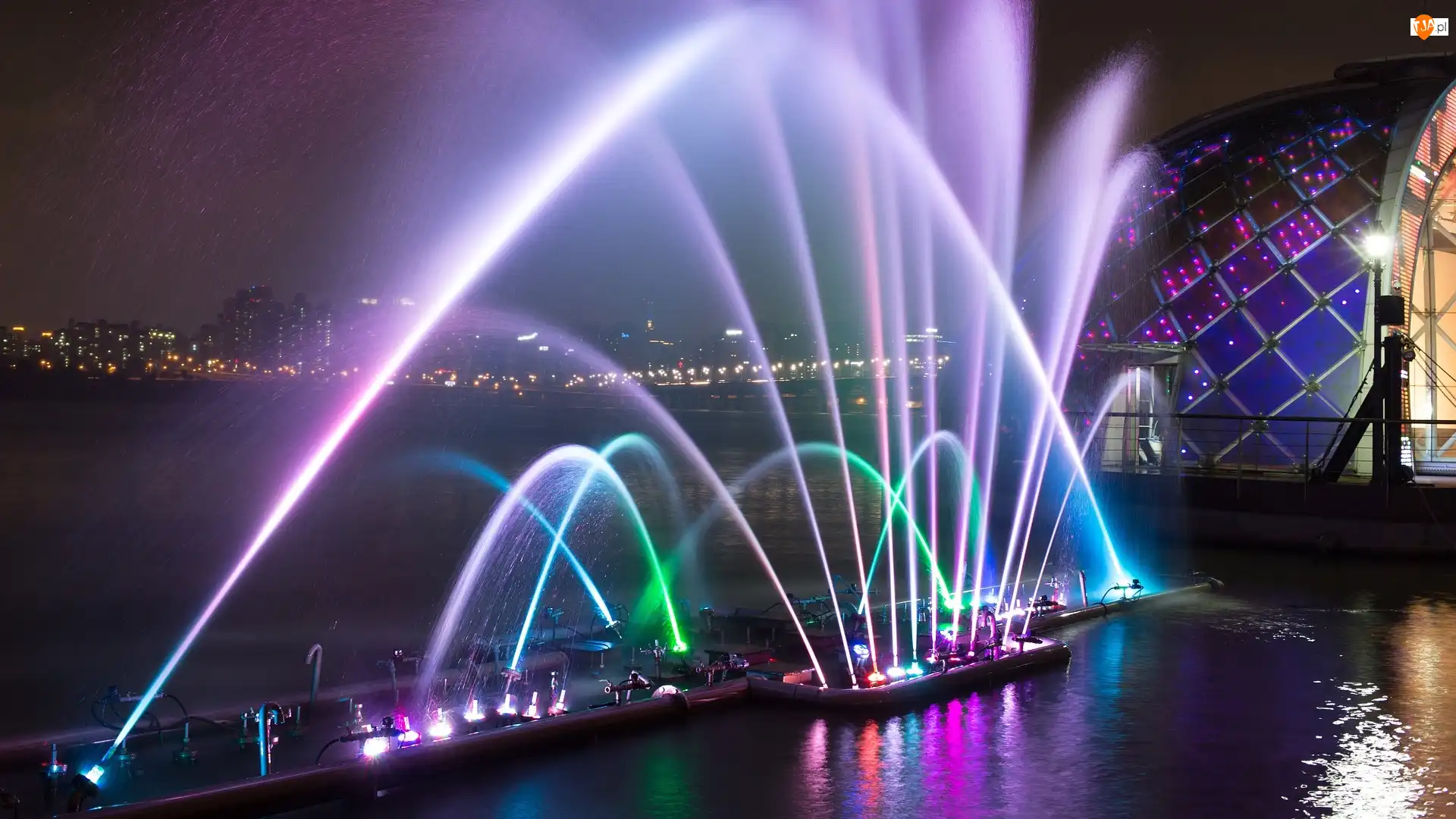 Seul, Rzeka Han-gang, Kolory, Korea Południowa, Oświetlenie, Pływająca scena Yeouido Floating Stage, Fontanna