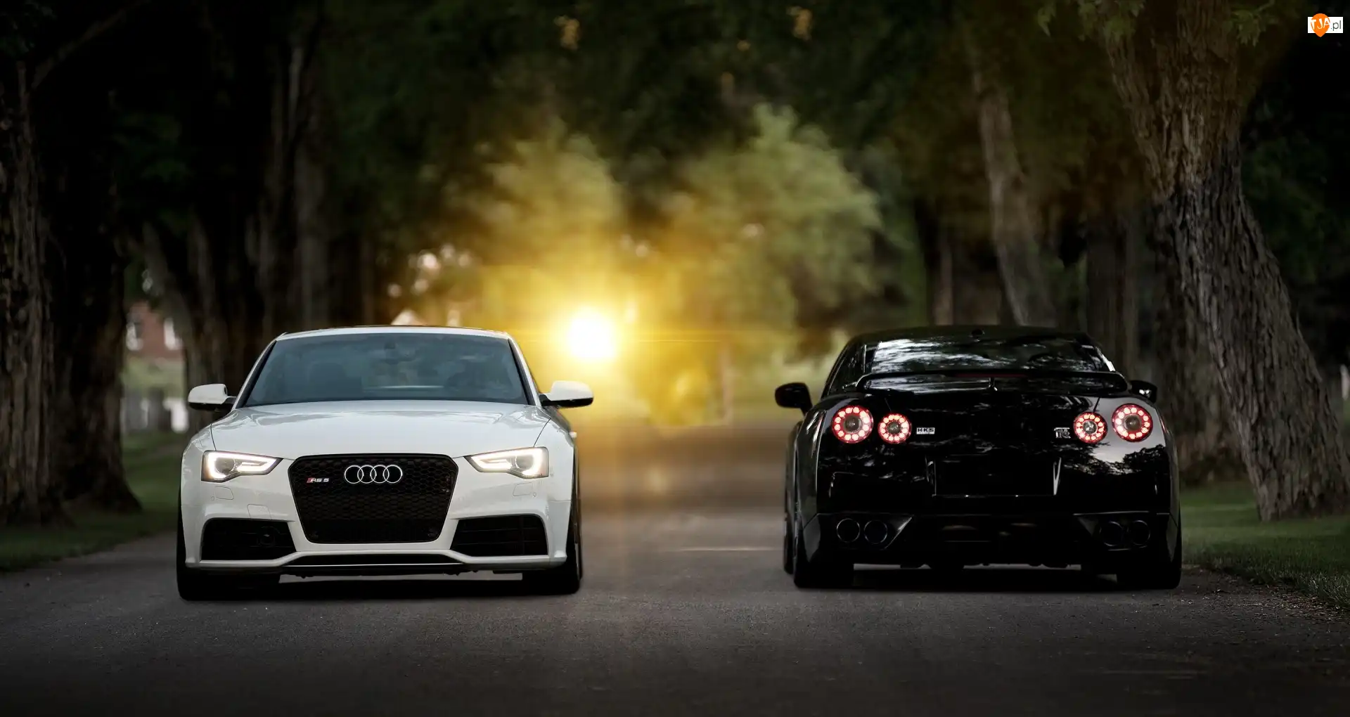 Nissan GTR, Audi RS