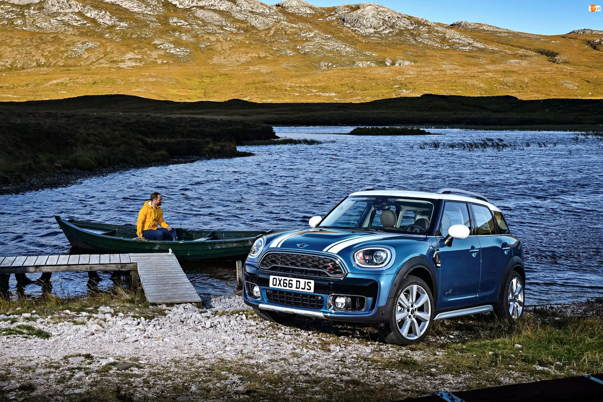 Rzeka, Mini Countryman Cooper S E All4, 2017