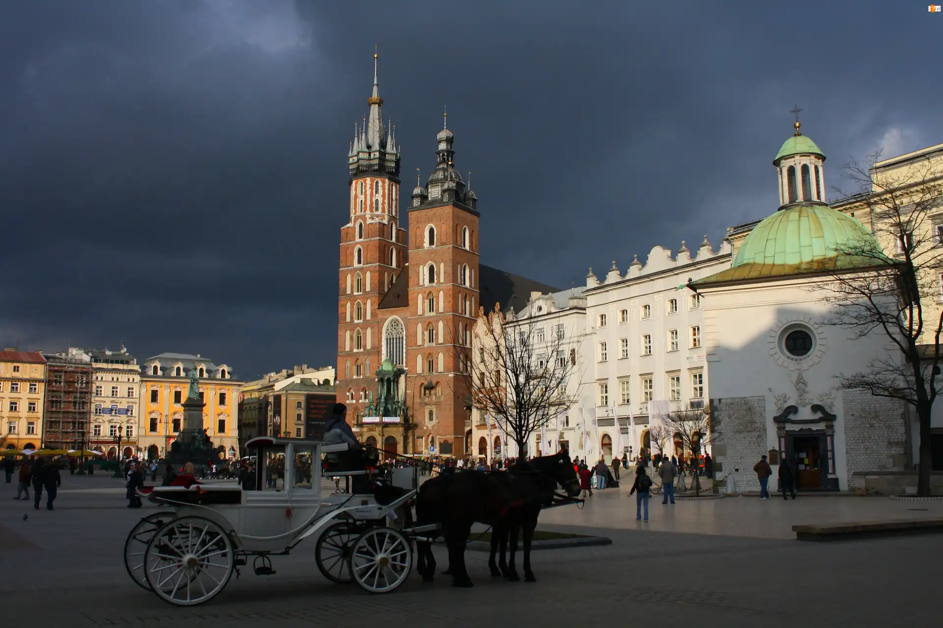 Kościół Mariacki, Polska, Rynek, Kraków, Dorożka